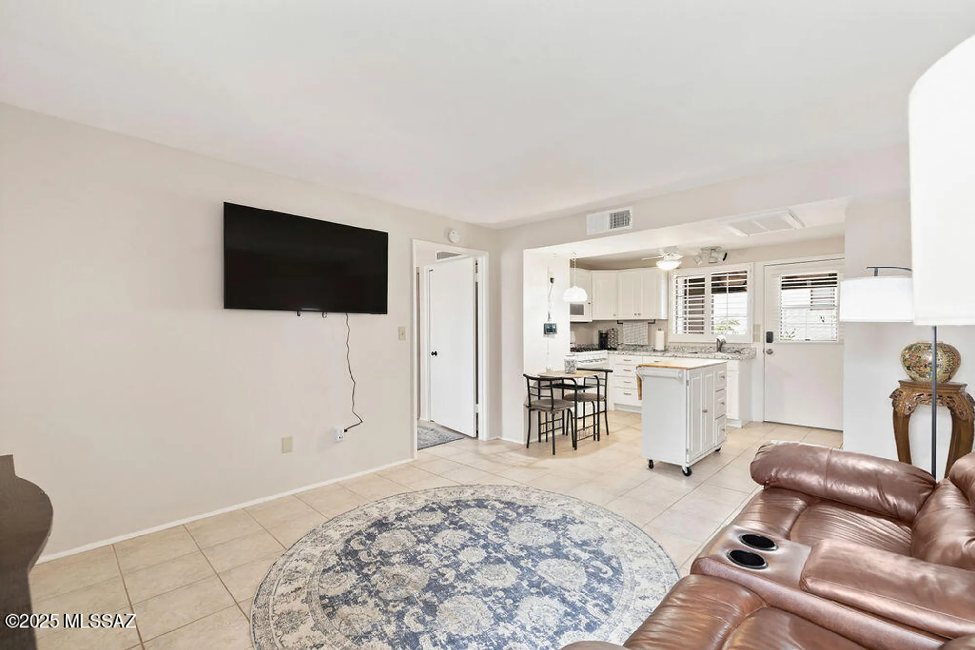 Property Slideshow image 7 of 21 | 424 s paseo madera b, Green Valley, AZ, 85614