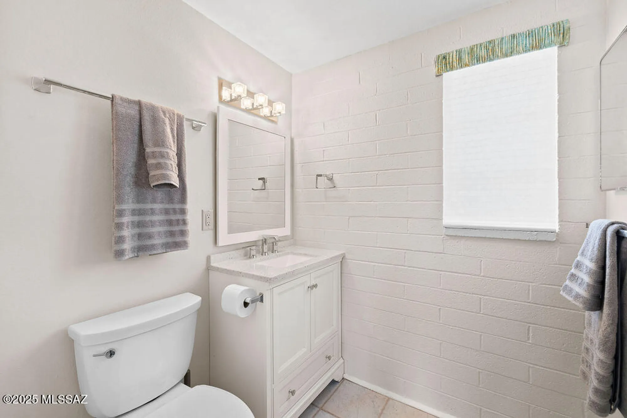 Property Slideshow image 16 of 21 | 424 s paseo madera b, Green Valley, AZ, 85614