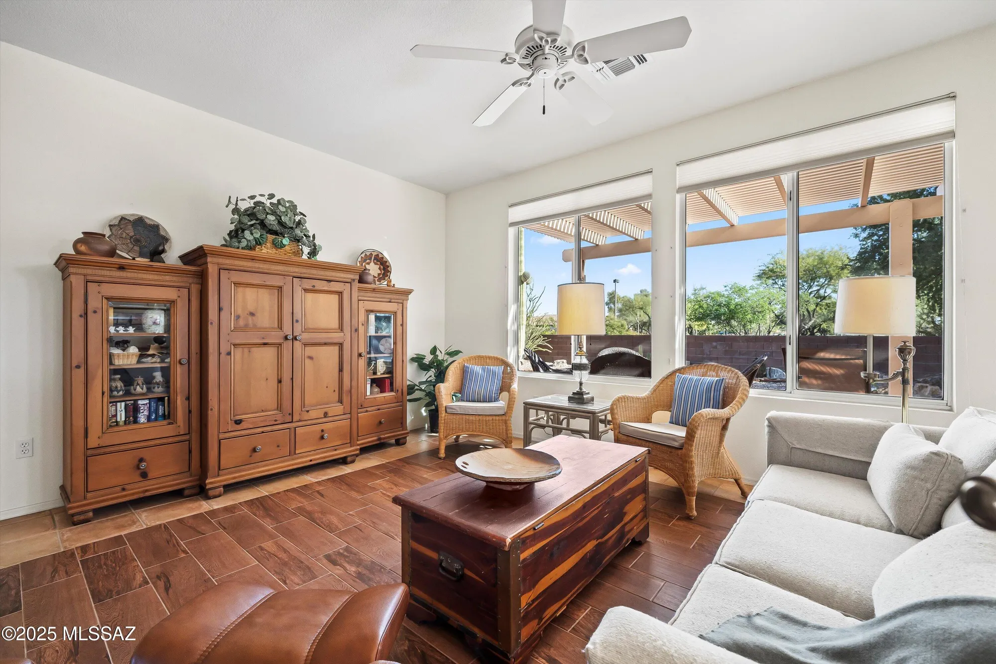 Property Slideshow image 5 of 50 | 9402 n wishing star dr, Tucson, AZ, 85743