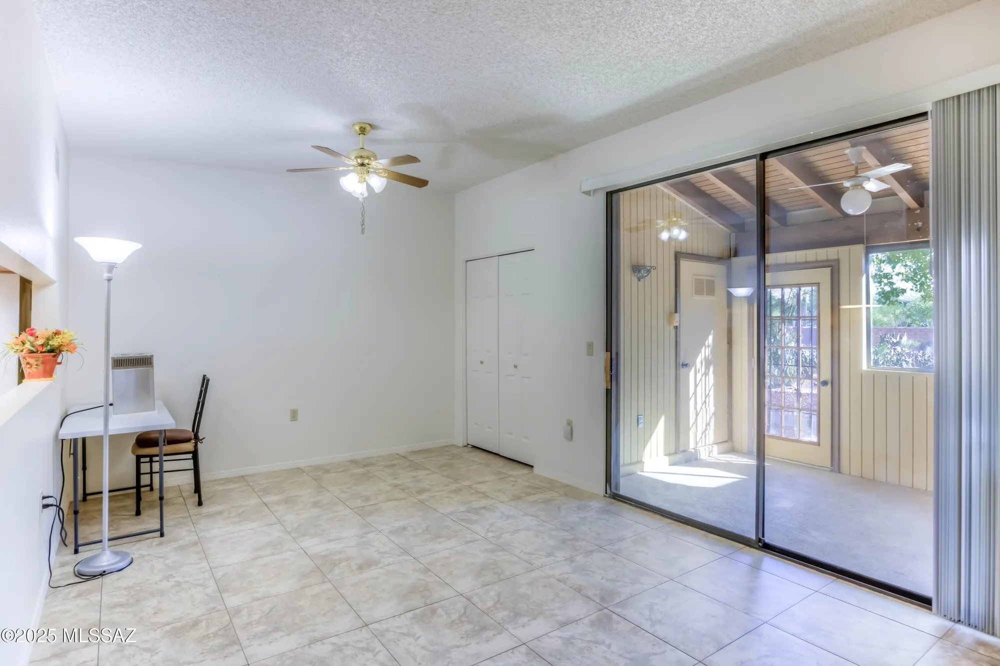 Property Slideshow image 5 of 22 | 1714 w dalehaven cir, Tucson, AZ, 85704