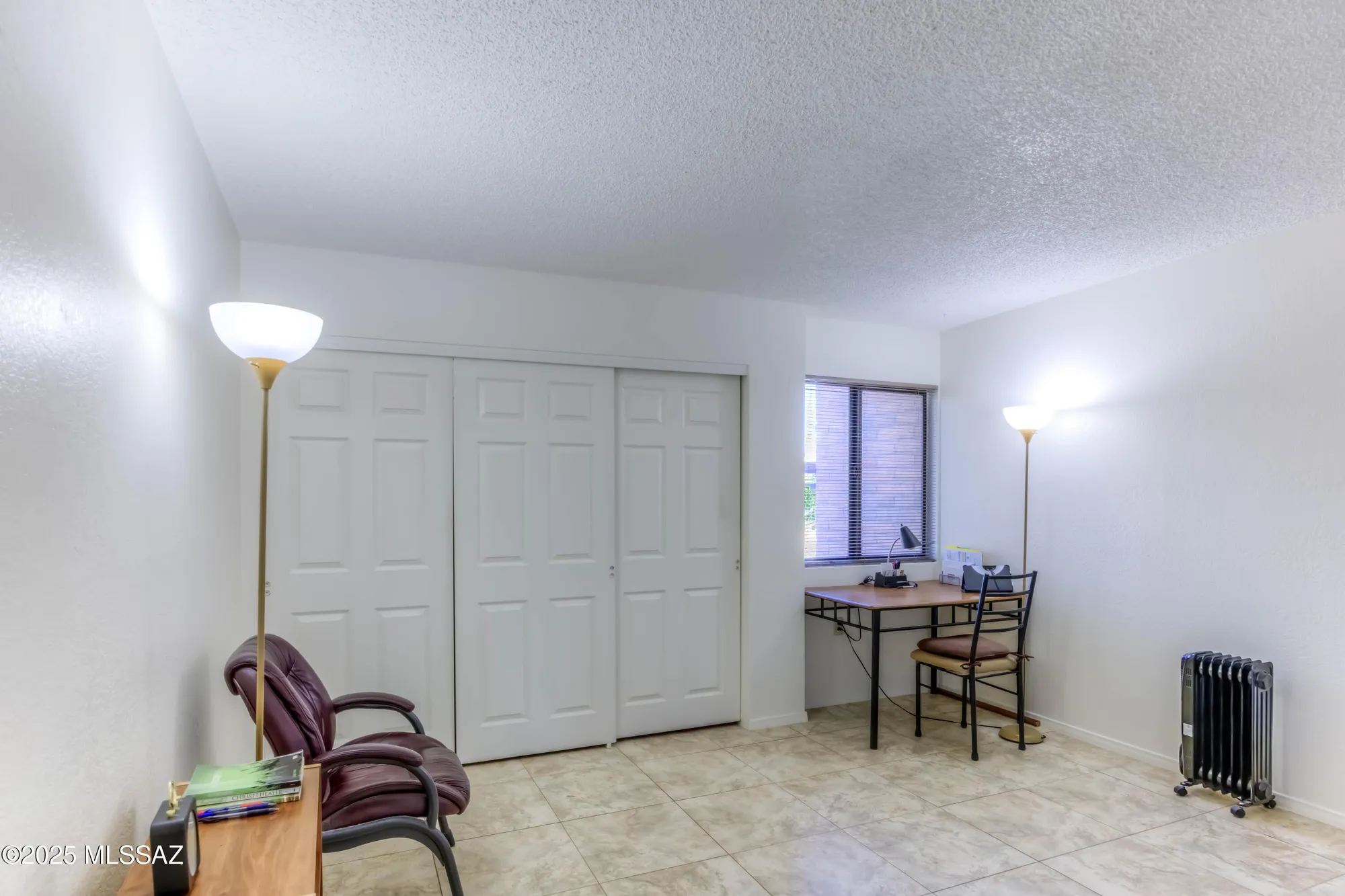 Property Slideshow image 11 of 22 | 1714 w dalehaven cir, Tucson, AZ, 85704