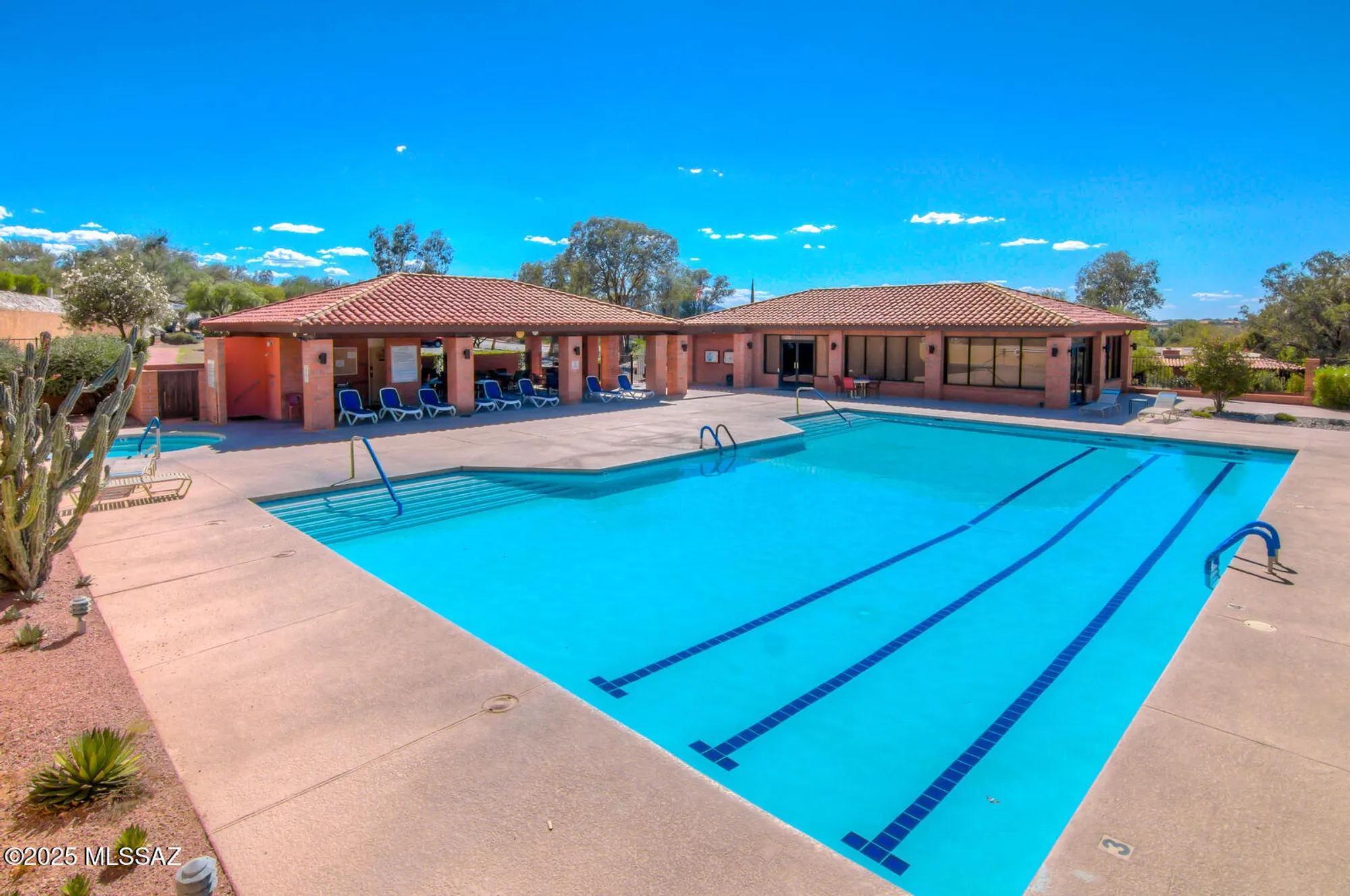 Property Slideshow image 20 of 22 | 1714 w dalehaven cir, Tucson, AZ, 85704