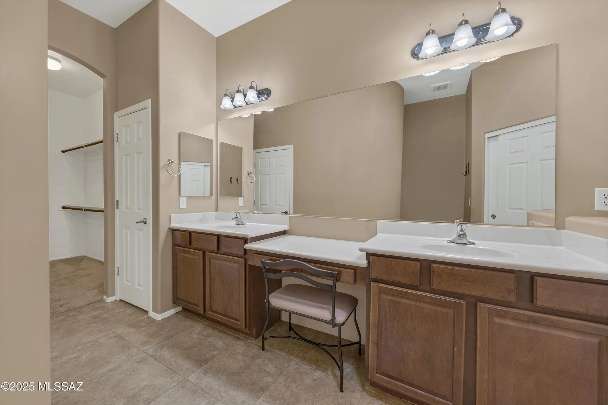 Property Slideshow image 24 of 36 | 5829 s waynes way, Green Valley, AZ, 85622