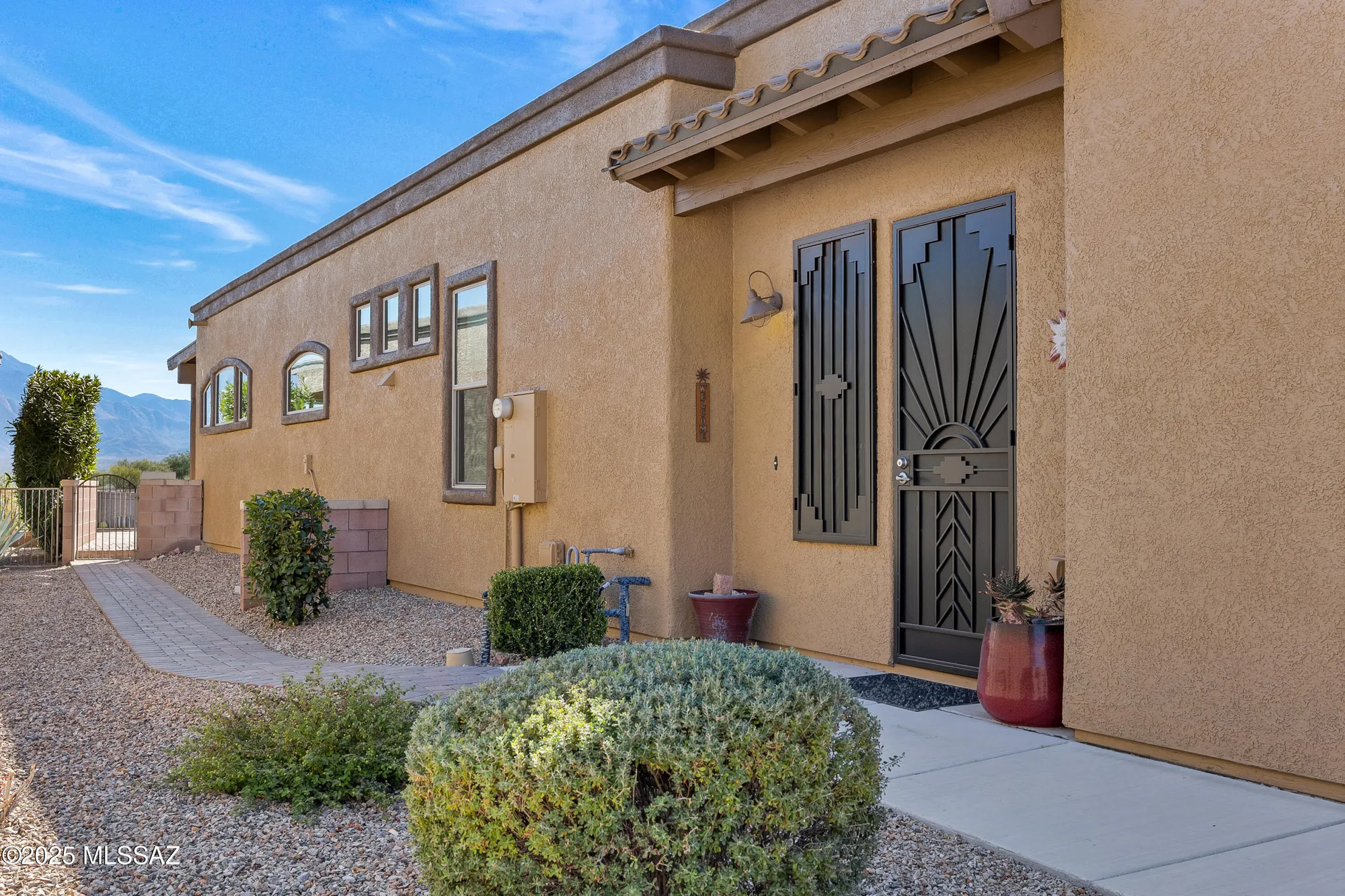 Property Slideshow image 3 of 36 | 5829 s waynes way, Green Valley, AZ, 85622