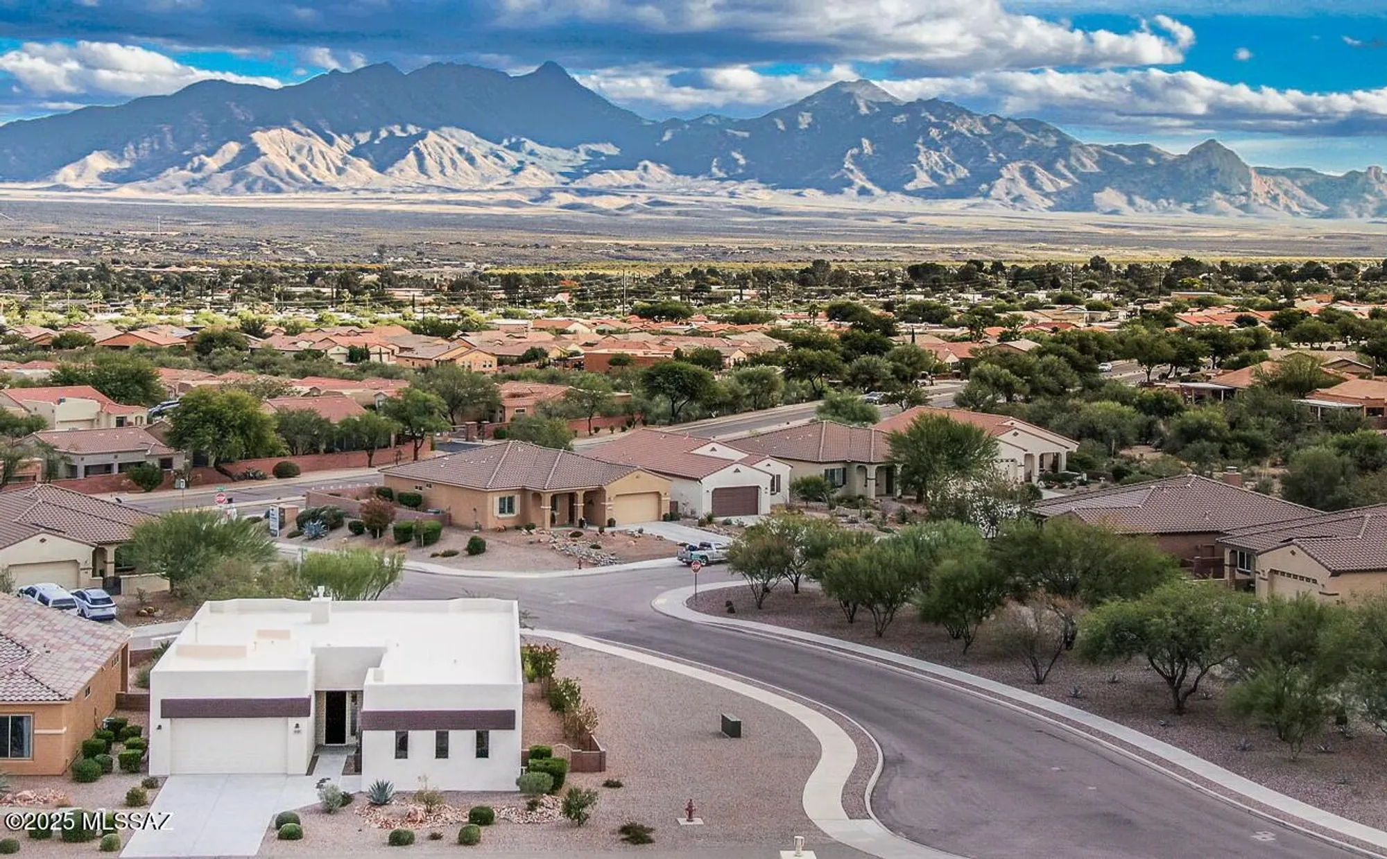 Property Slideshow image 26 of 31 | 846 w tranquil water path, Green Valley, AZ, 85614