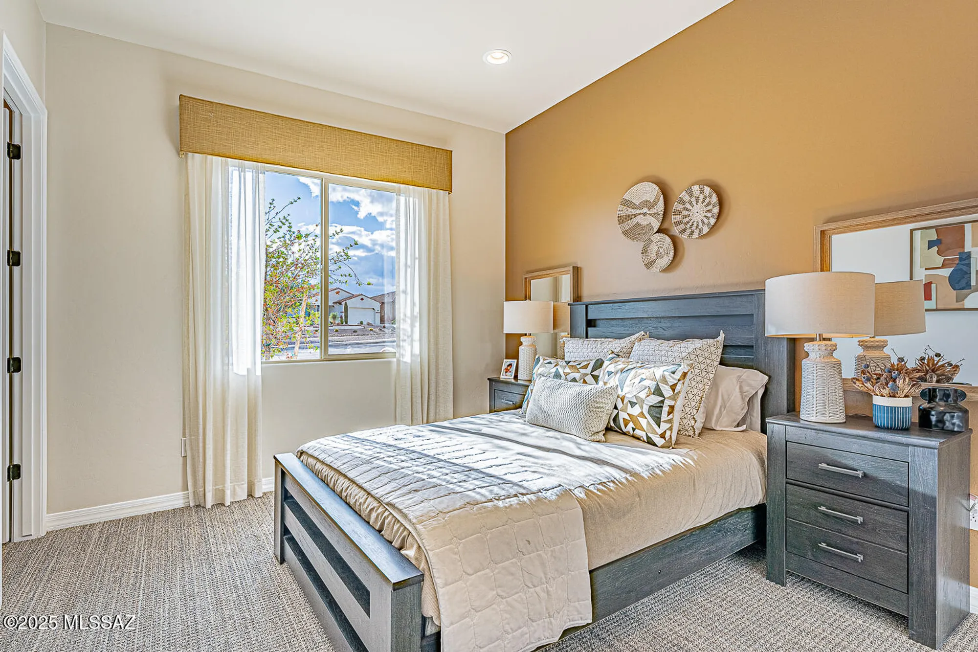 Property Slideshow image 22 of 31 | 846 w tranquil water path, Green Valley, AZ, 85614