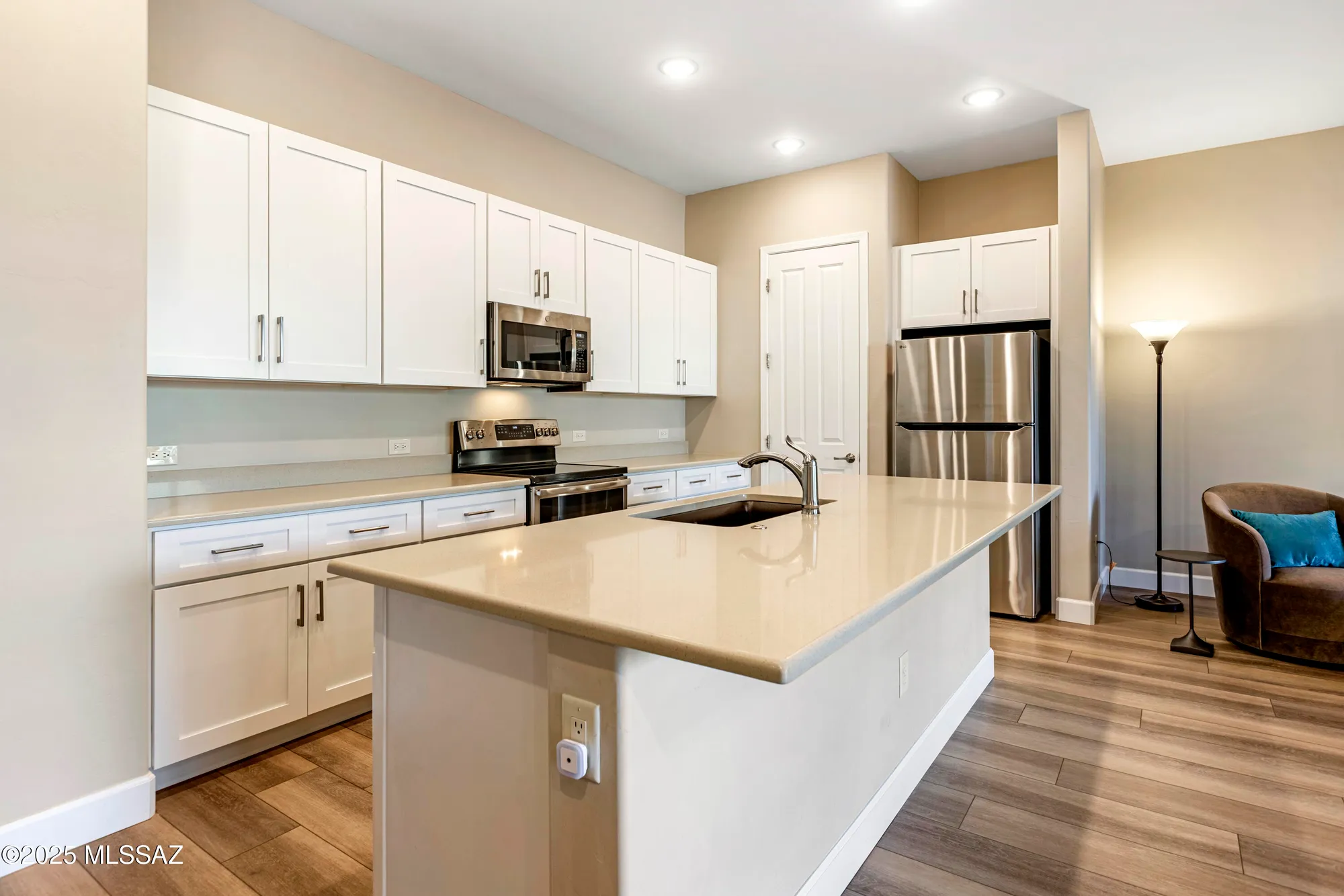 Property Slideshow image 4 of 36 | 61370 e flint dr, Oracle, AZ, 85623