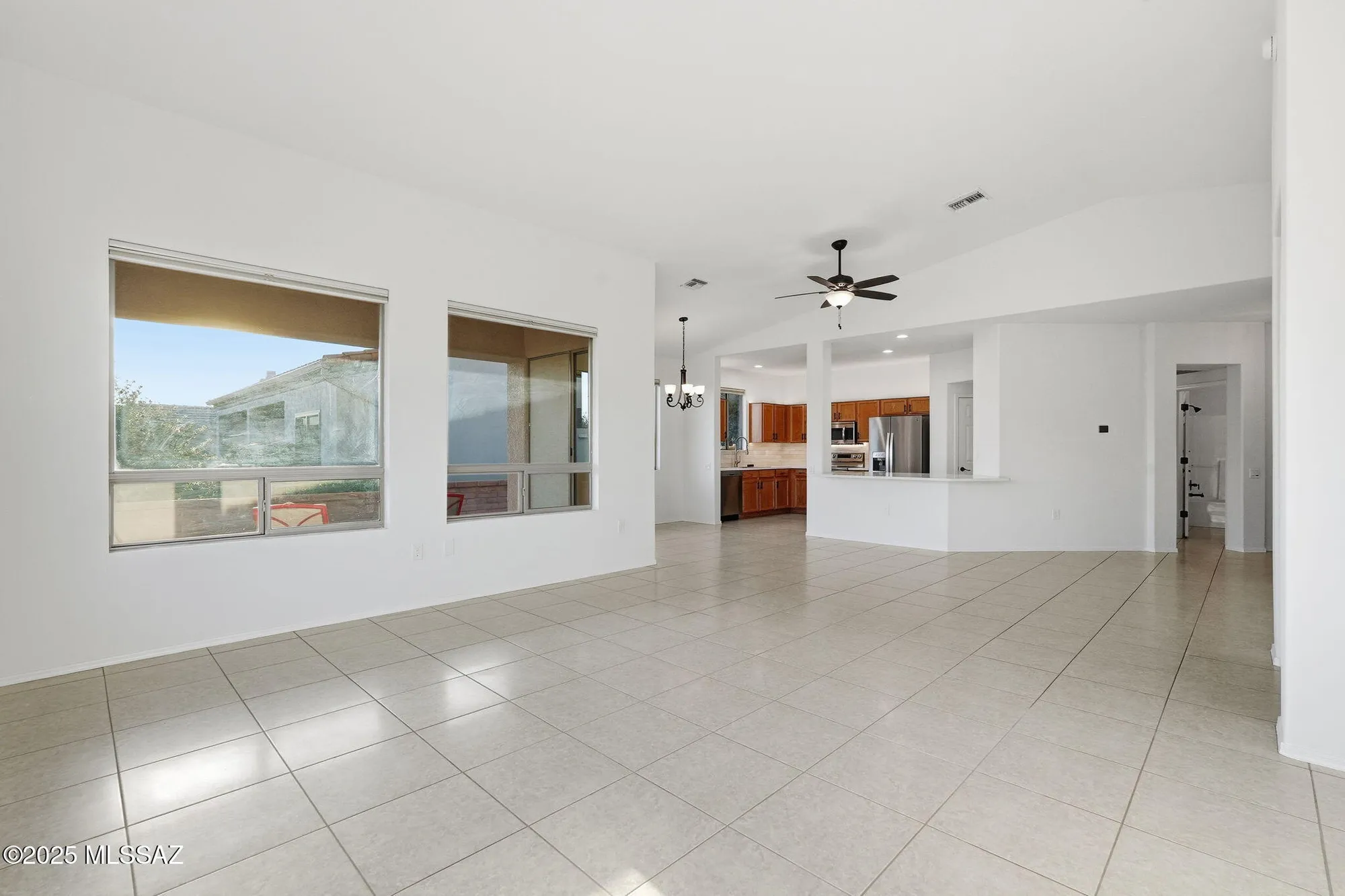 Property Slideshow image 11 of 50 | 4751 s longmore dr, Green Valley, AZ, 85622