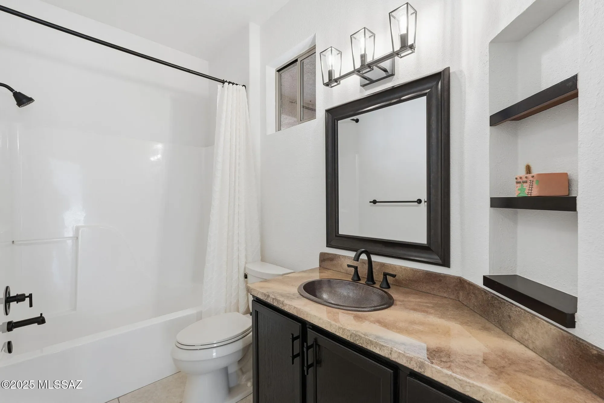 Property Slideshow image 26 of 50 | 4751 s longmore dr, Green Valley, AZ, 85622