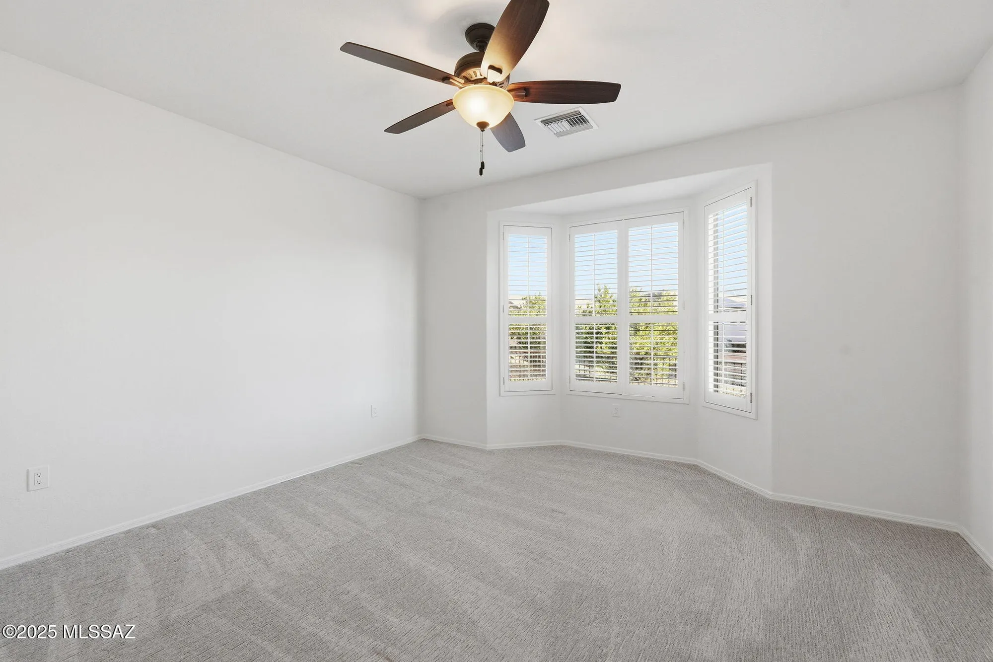 Property Slideshow image 32 of 50 | 4751 s longmore dr, Green Valley, AZ, 85622