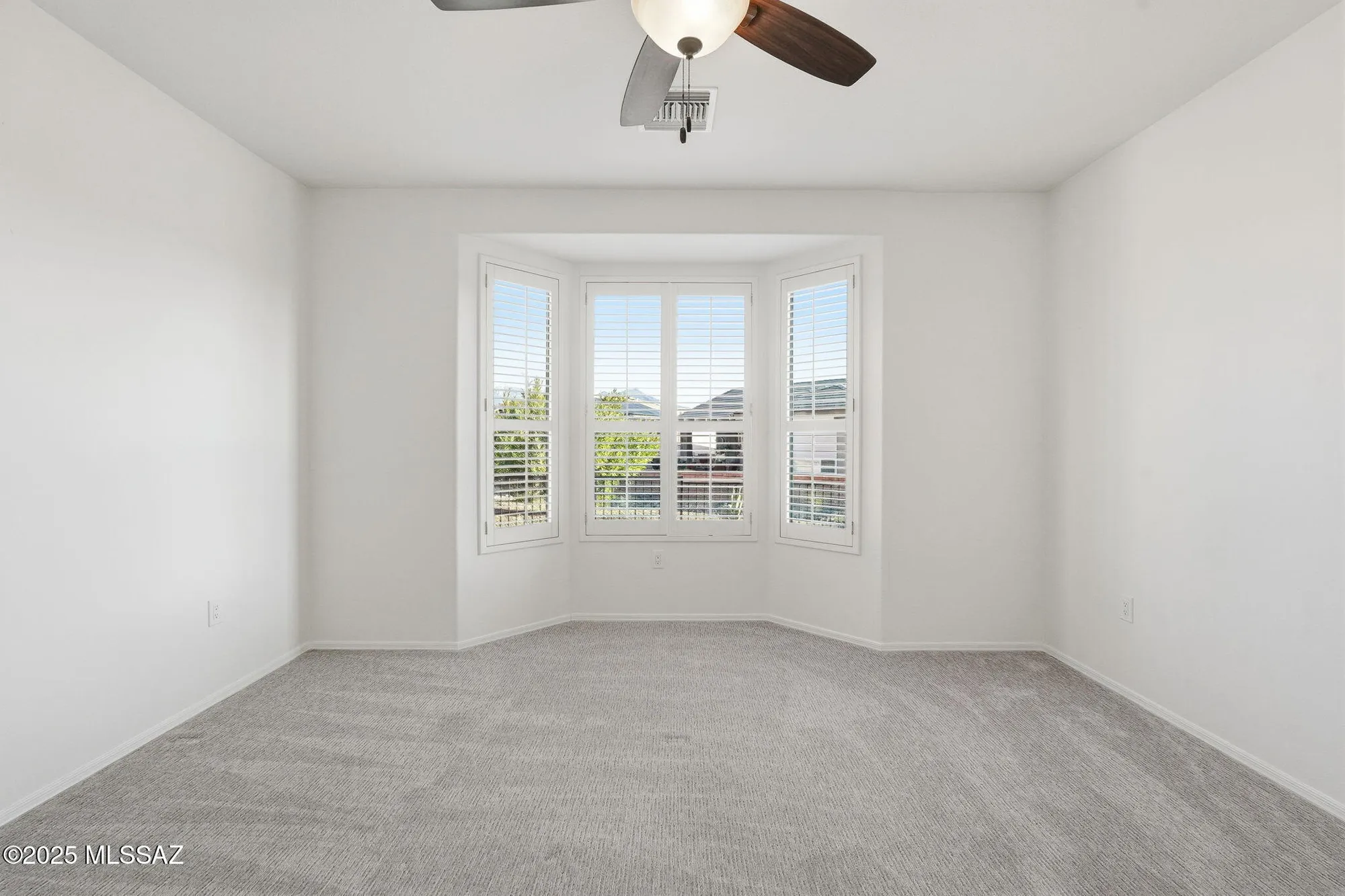 Property Slideshow image 34 of 50 | 4751 s longmore dr, Green Valley, AZ, 85622