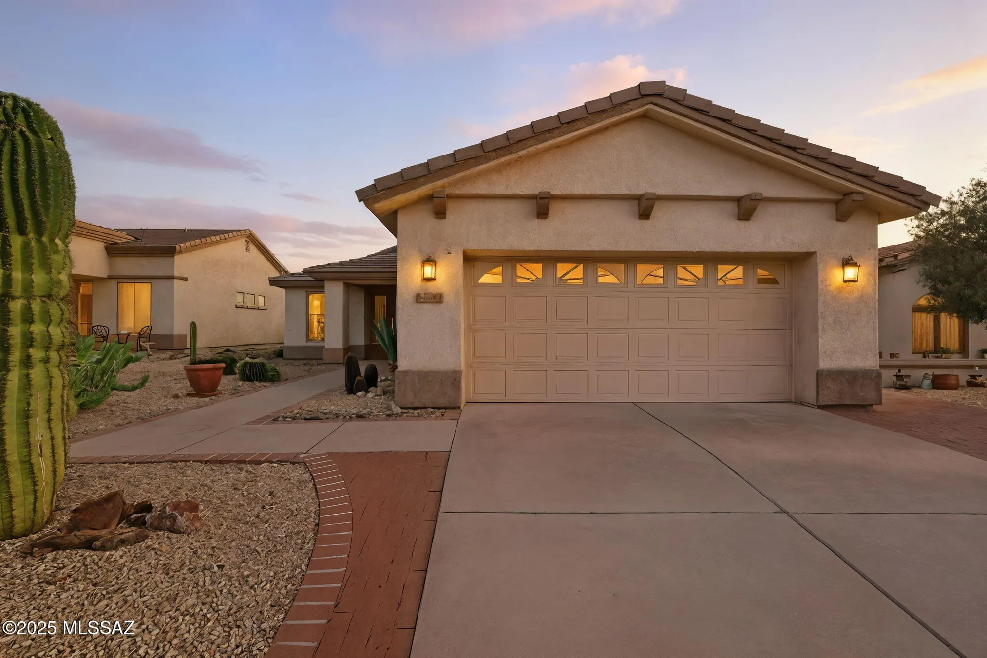 Property Slideshow image 1 of 50 | 4751 s longmore dr, Green Valley, AZ, 85622