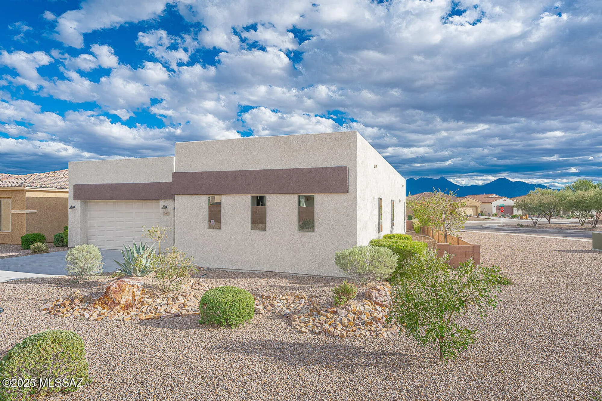 Property Slideshow image 30 of 31 | 846 w tranquil water path, Green Valley, AZ, 85614
