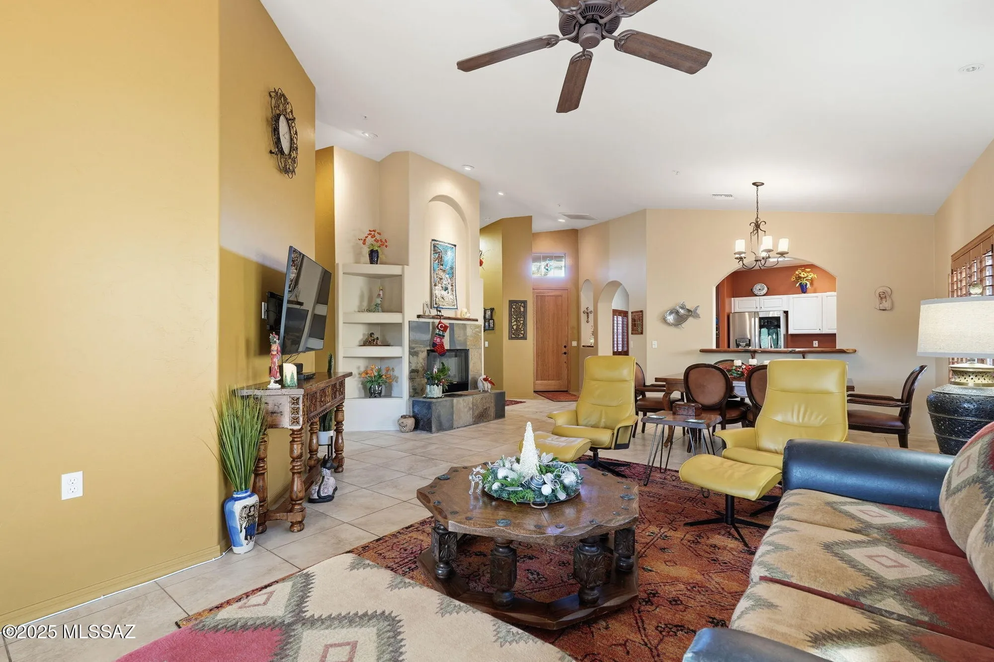 Property Slideshow image 6 of 39 | 603 w mickelson ln, Green Valley, AZ, 85614