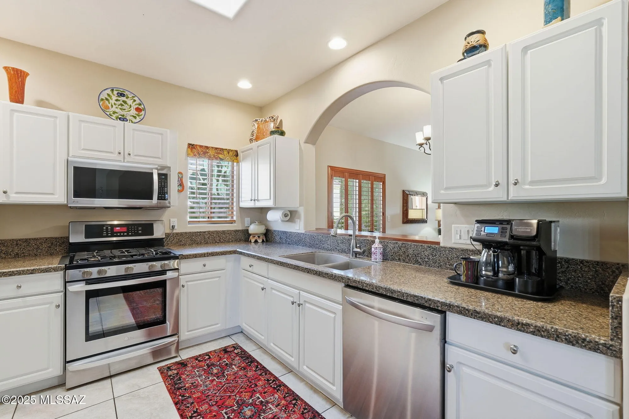 Property Slideshow image 8 of 39 | 603 w mickelson ln, Green Valley, AZ, 85614