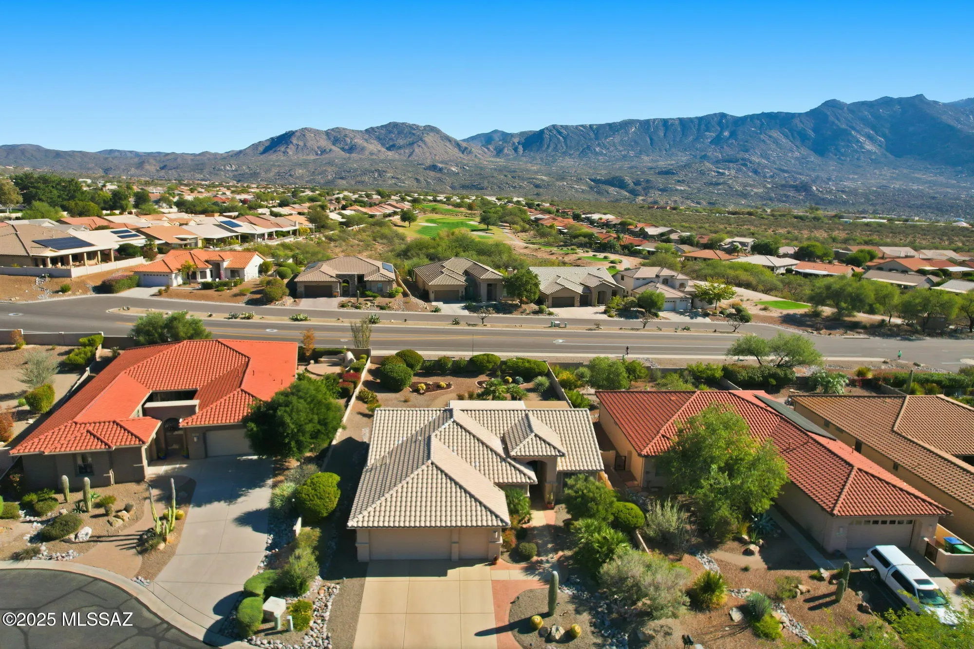 Property Slideshow image 14 of 50 | 39057 s riverwood ct, Tucson, AZ, 85739