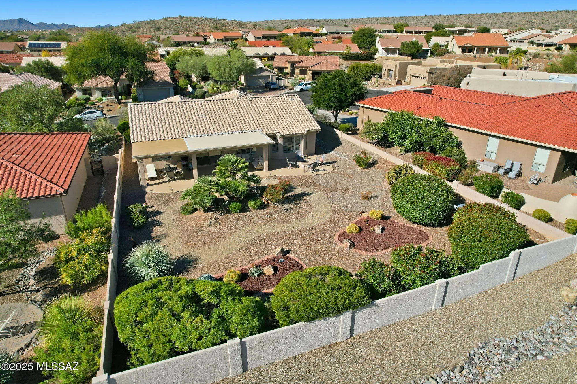 Property Slideshow image 18 of 50 | 39057 s riverwood ct, Tucson, AZ, 85739