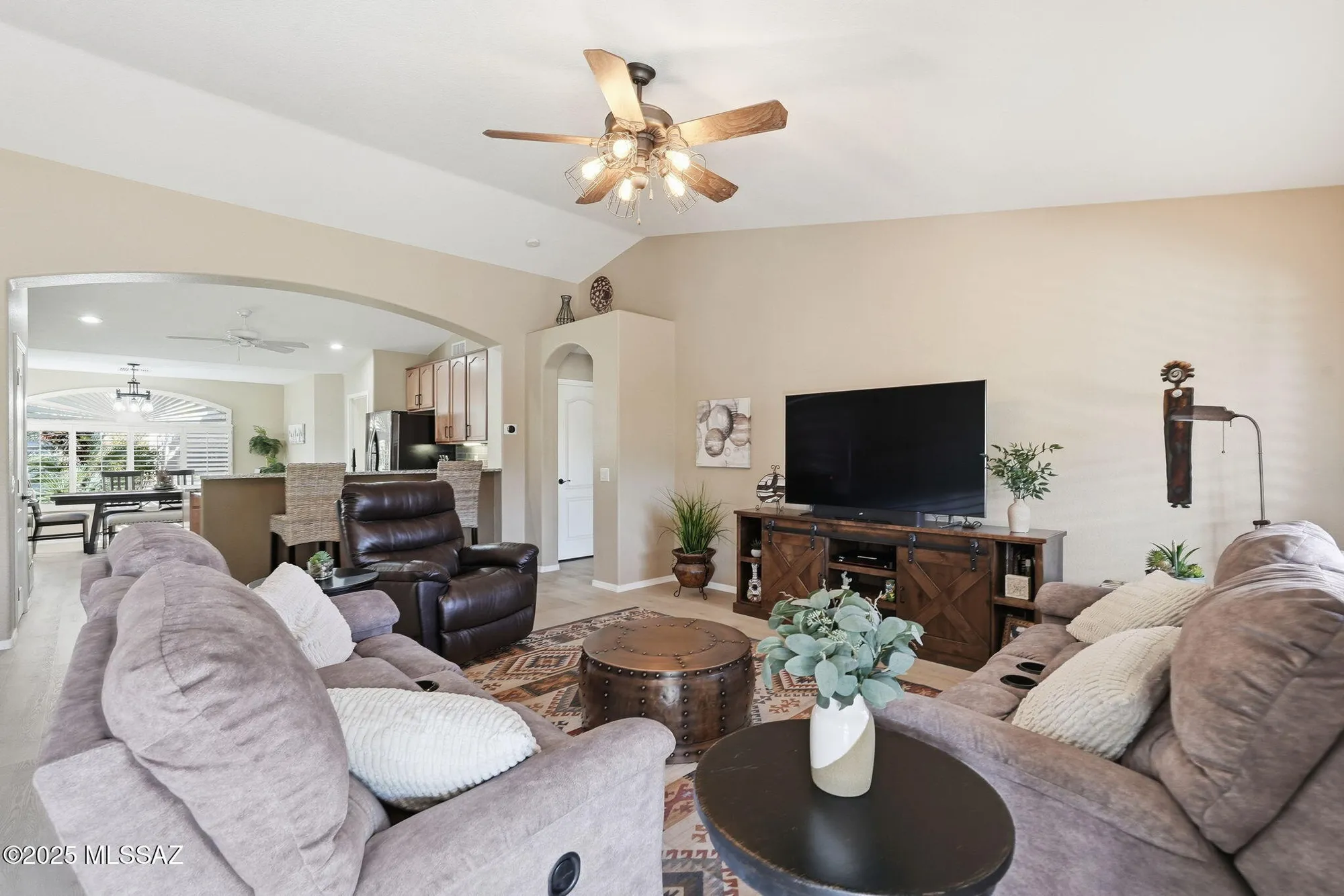 Property Slideshow image 3 of 50 | 39057 s riverwood ct, Tucson, AZ, 85739