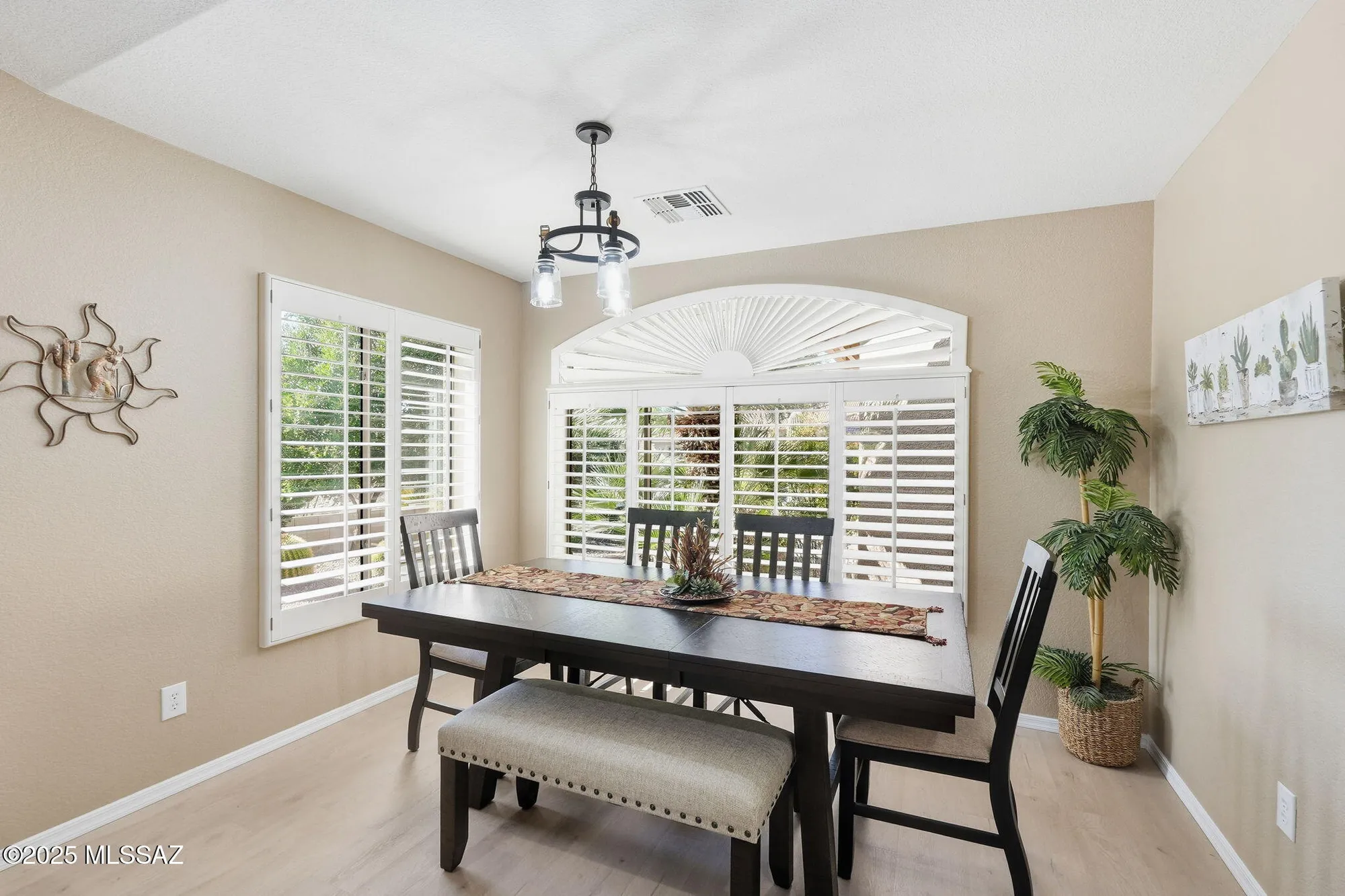 Property Slideshow image 34 of 50 | 39057 s riverwood ct, Tucson, AZ, 85739