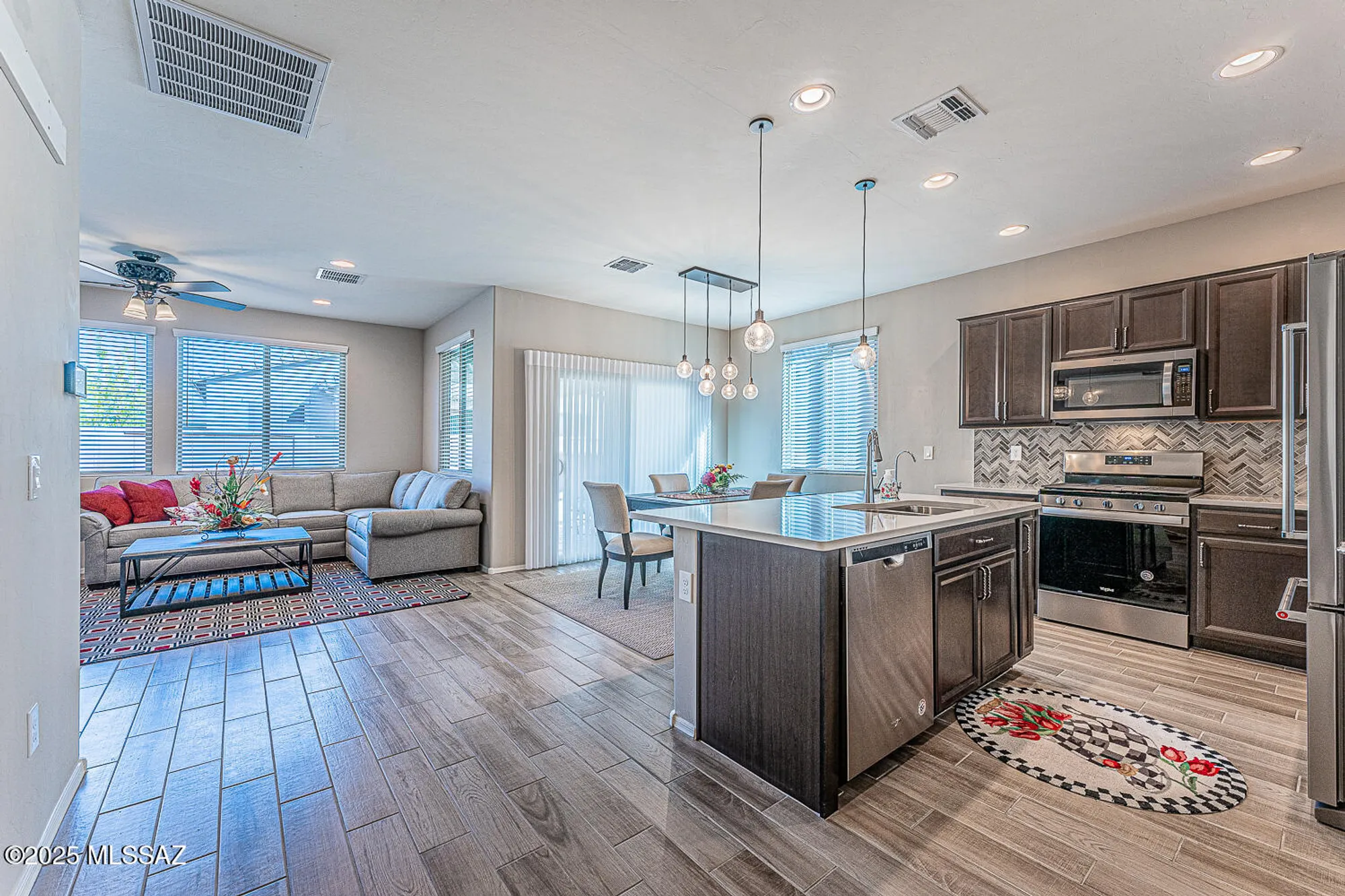 Property Slideshow image 2 of 41 | 2536 w dome rock dr, Green Valley, AZ, 85622