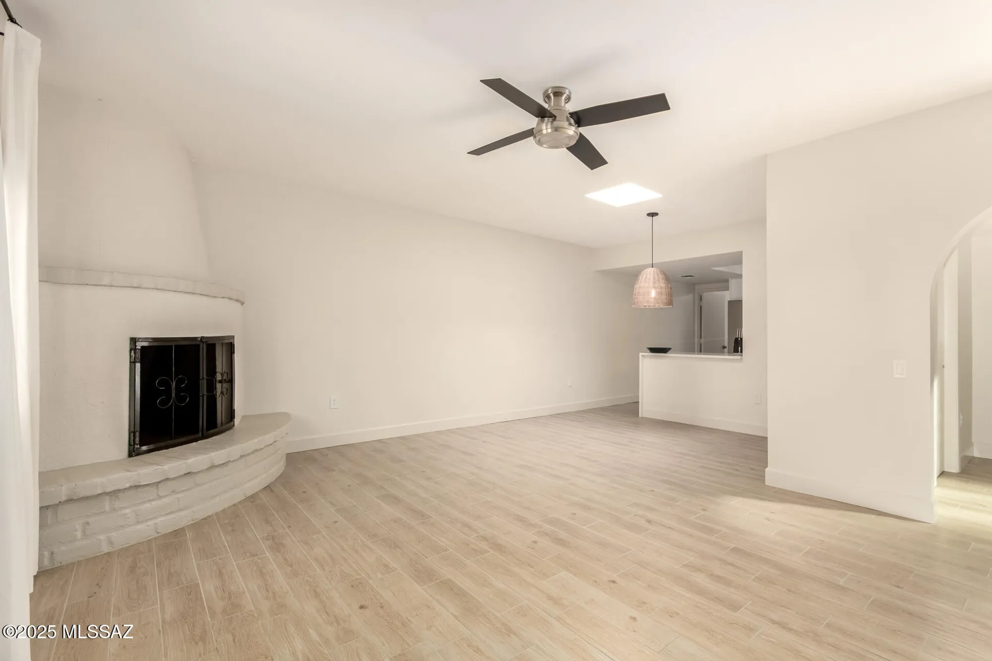 Property Slideshow image 7 of 27 | 501 w ocotillo pl, Green Valley, AZ, 85614