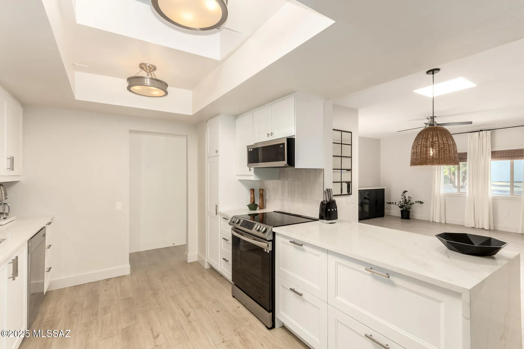 Property Slideshow image 10 of 27 | 501 w ocotillo pl, Green Valley, AZ, 85614