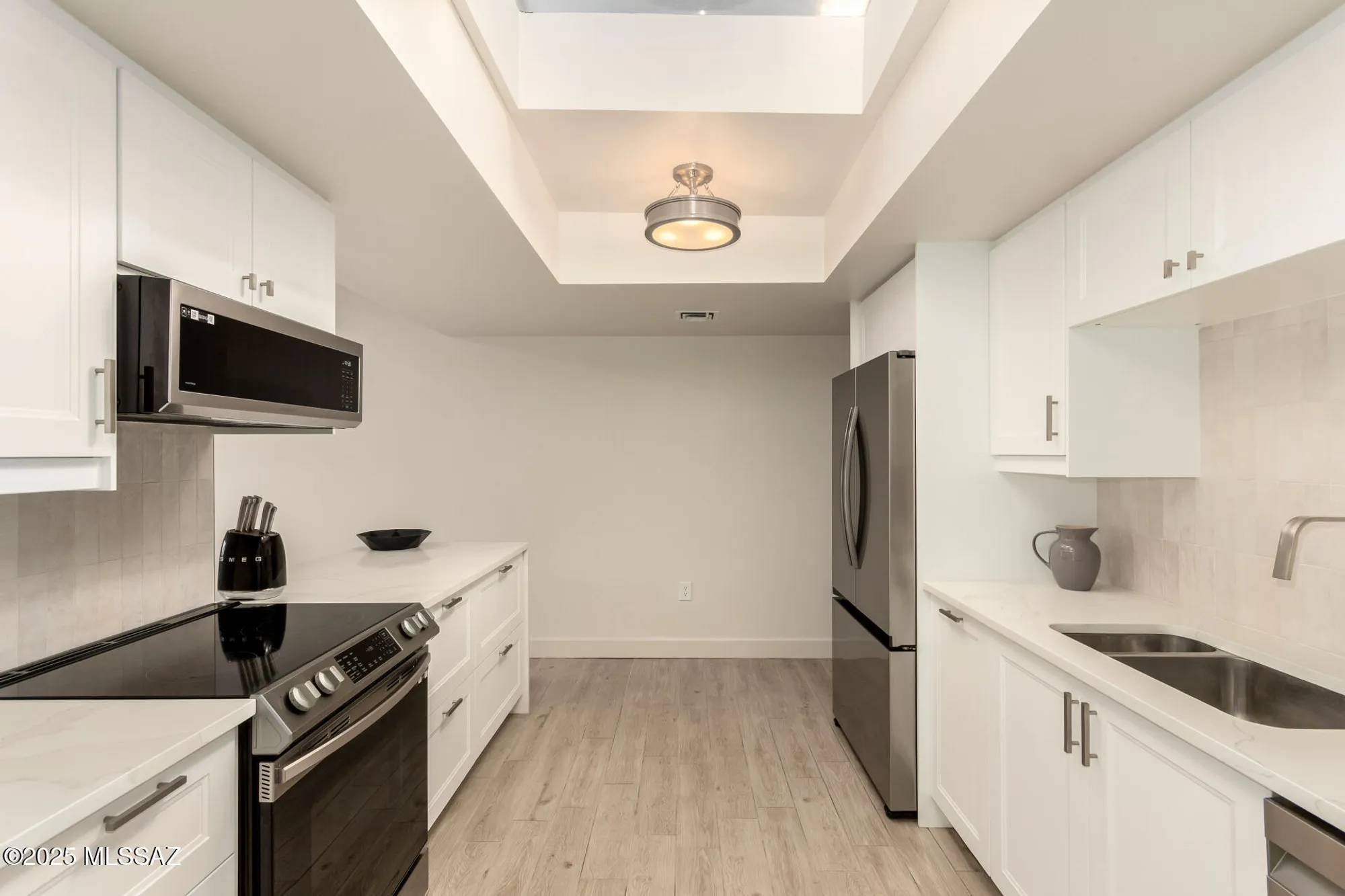 Property Slideshow image 8 of 27 | 501 w ocotillo pl, Green Valley, AZ, 85614