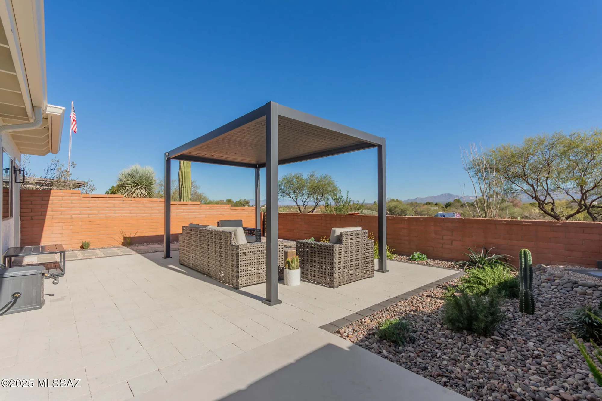 Property Slideshow image 26 of 27 | 501 w ocotillo pl, Green Valley, AZ, 85614