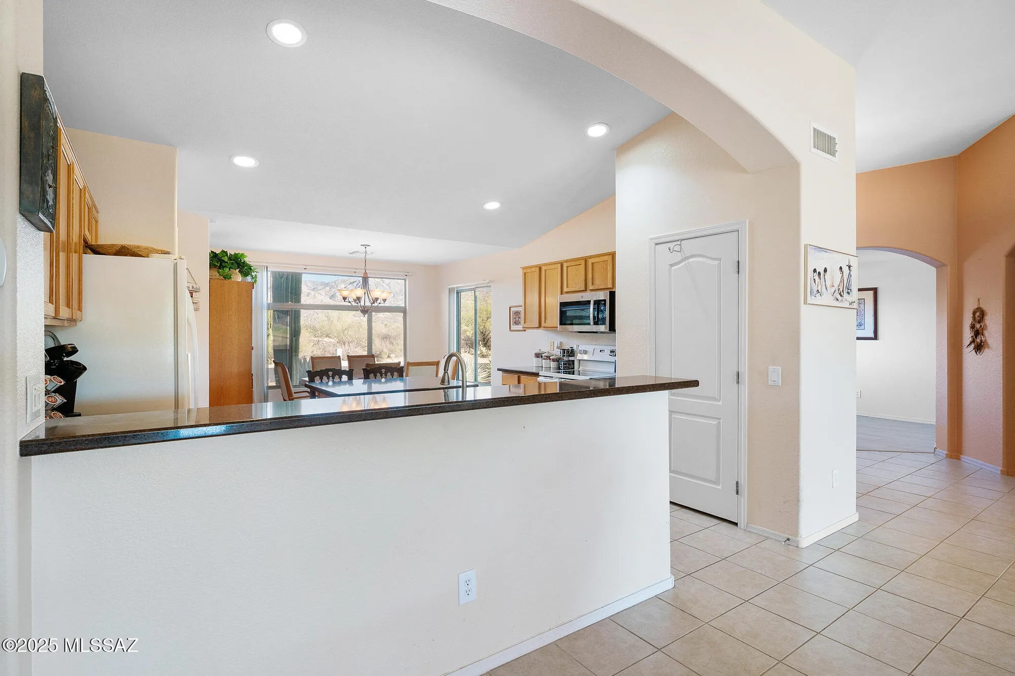 Property Slideshow image 19 of 51 | 37592 s desert bluff dr, Tucson, AZ, 85739