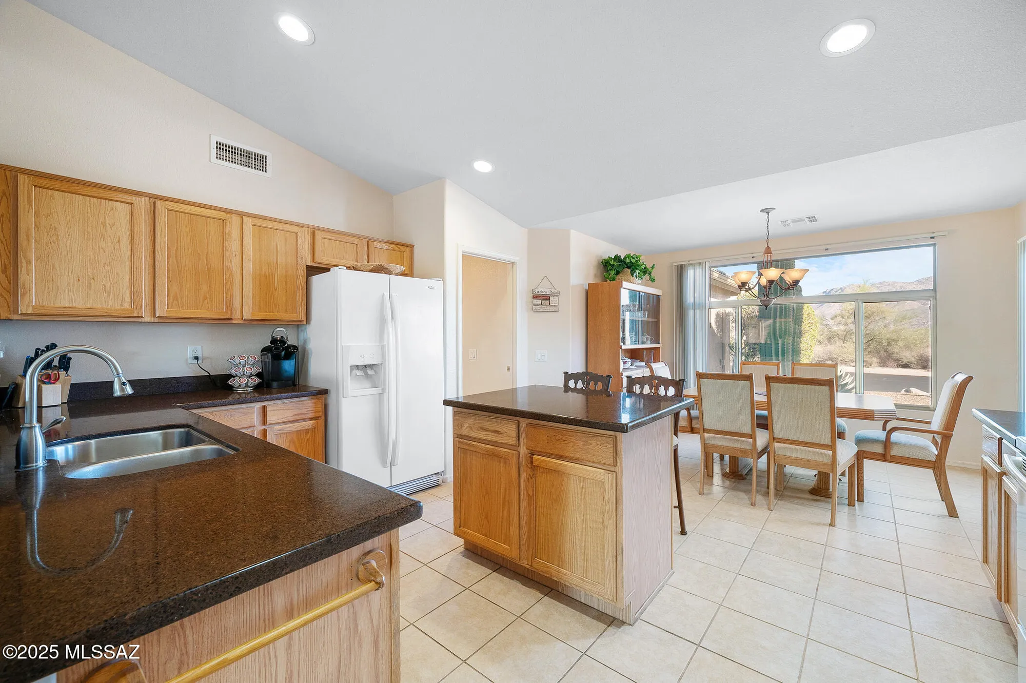 Property Slideshow image 21 of 51 | 37592 s desert bluff dr, Tucson, AZ, 85739