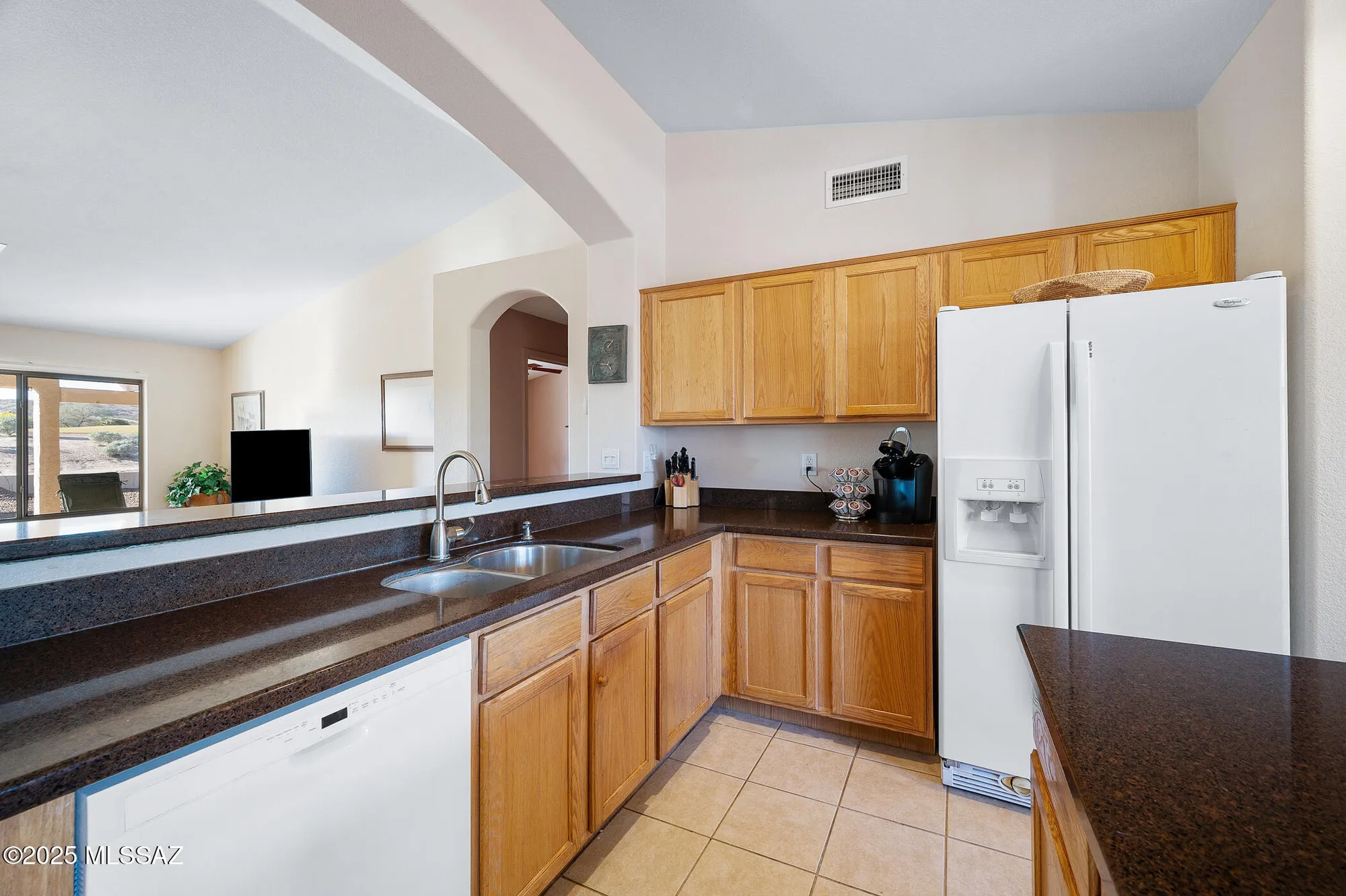Property Slideshow image 22 of 51 | 37592 s desert bluff dr, Tucson, AZ, 85739
