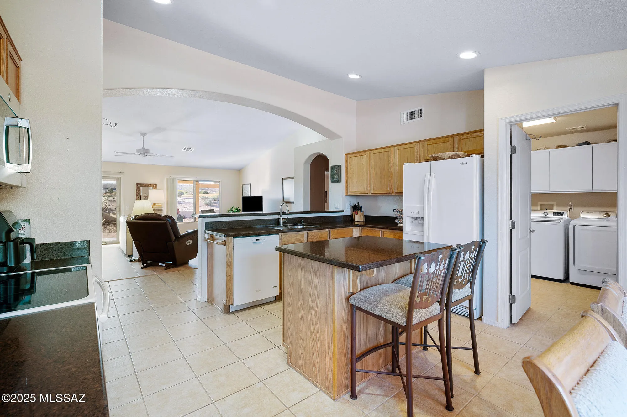 Property Slideshow image 25 of 51 | 37592 s desert bluff dr, Tucson, AZ, 85739