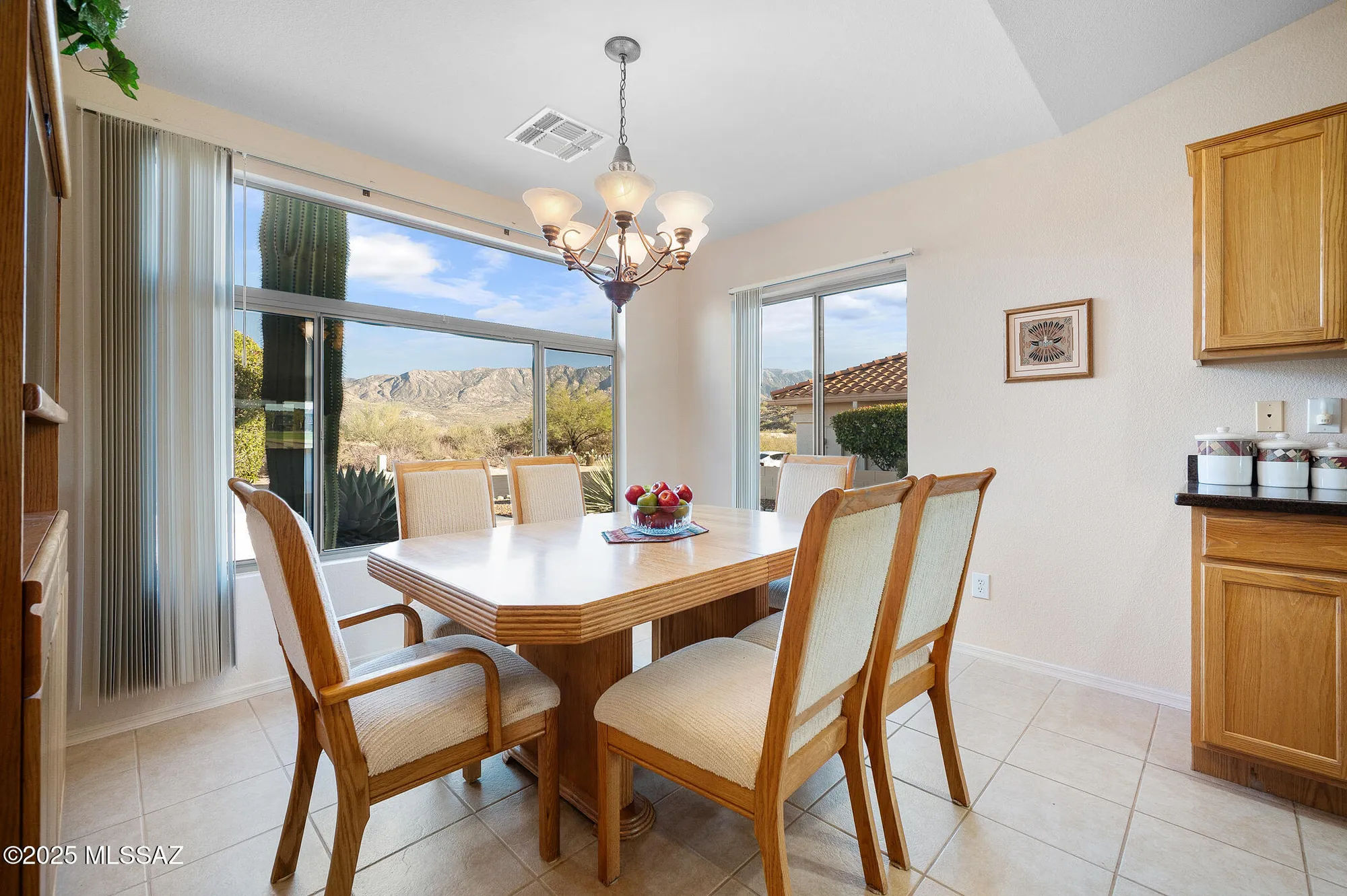 Property Slideshow image 27 of 51 | 37592 s desert bluff dr, Tucson, AZ, 85739