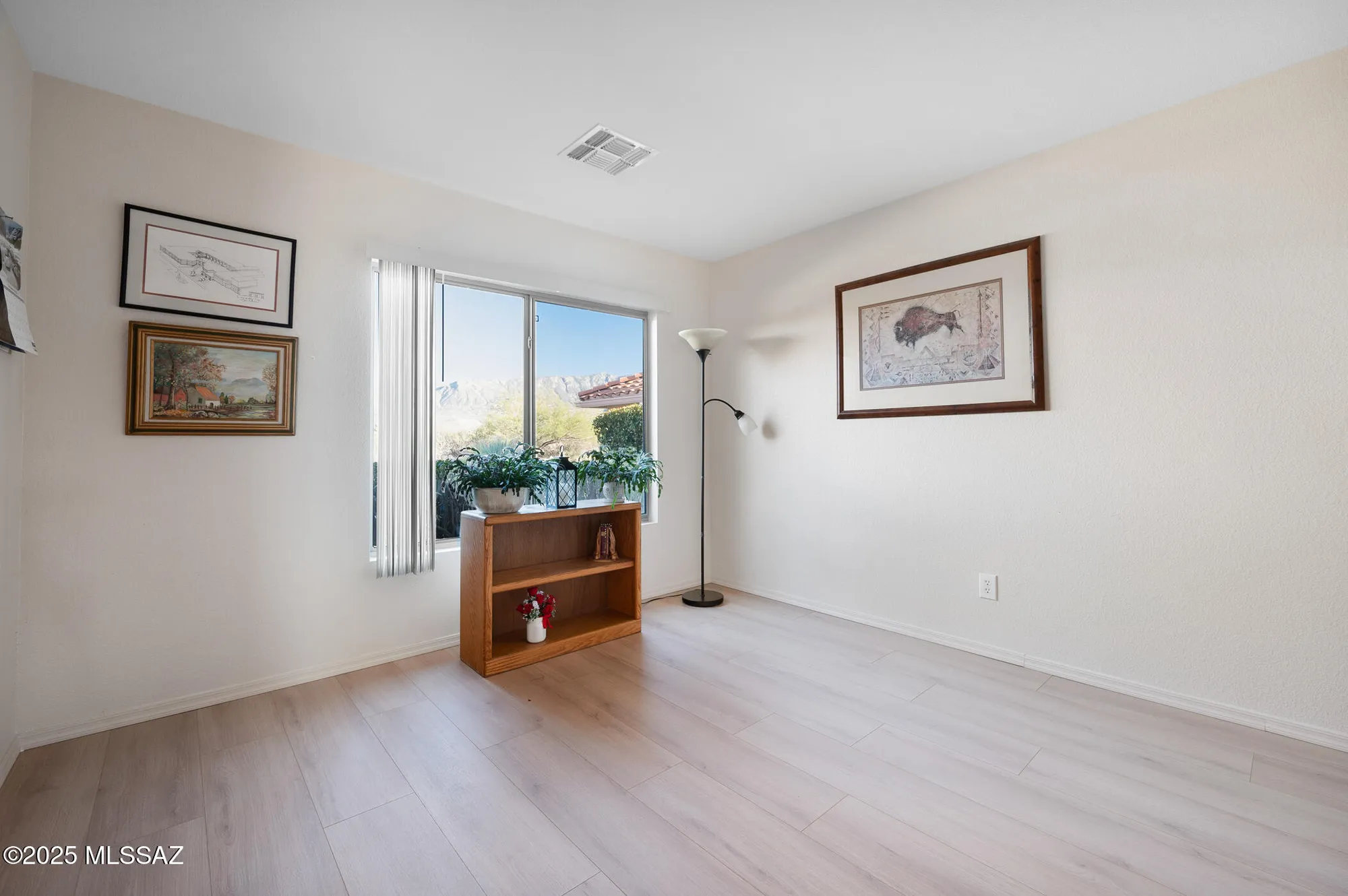 Property Slideshow image 7 of 51 | 37592 s desert bluff dr, Tucson, AZ, 85739