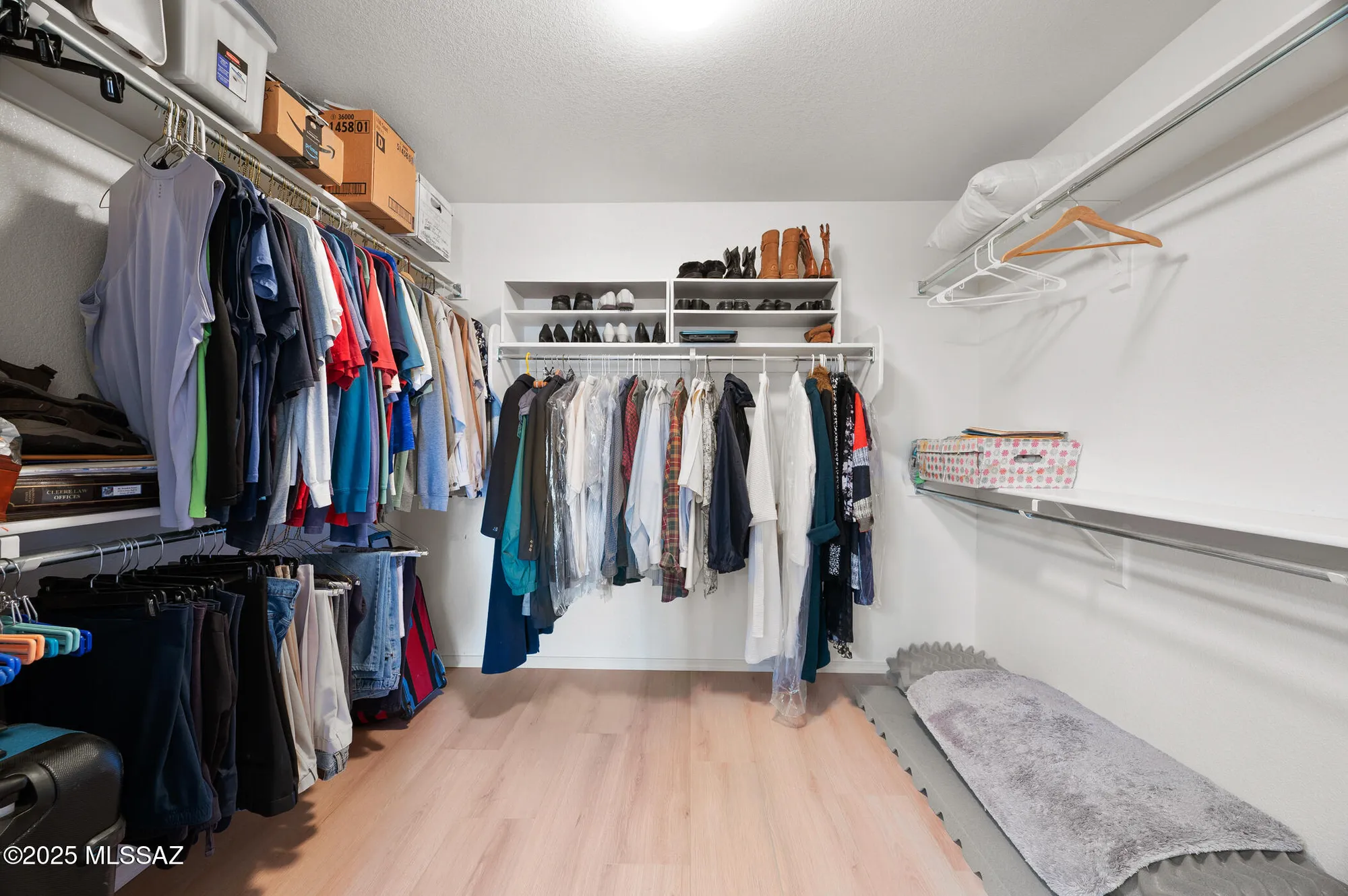 Property Slideshow image 36 of 51 | 37592 s desert bluff dr, Tucson, AZ, 85739