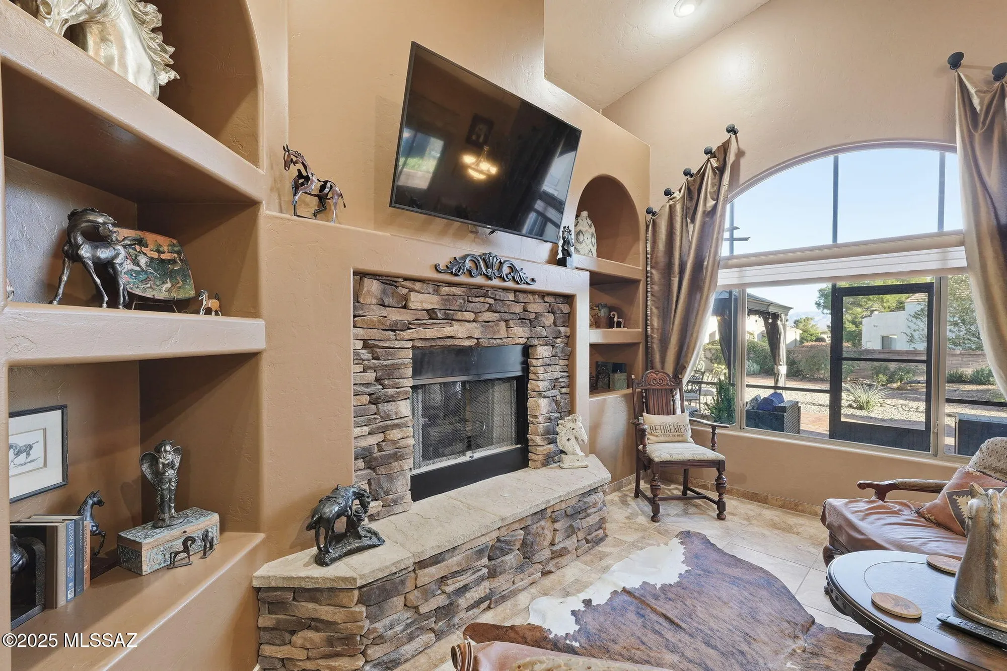 Property Slideshow image 13 of 49 | 3461 s abrego dr, Green Valley, AZ, 85614