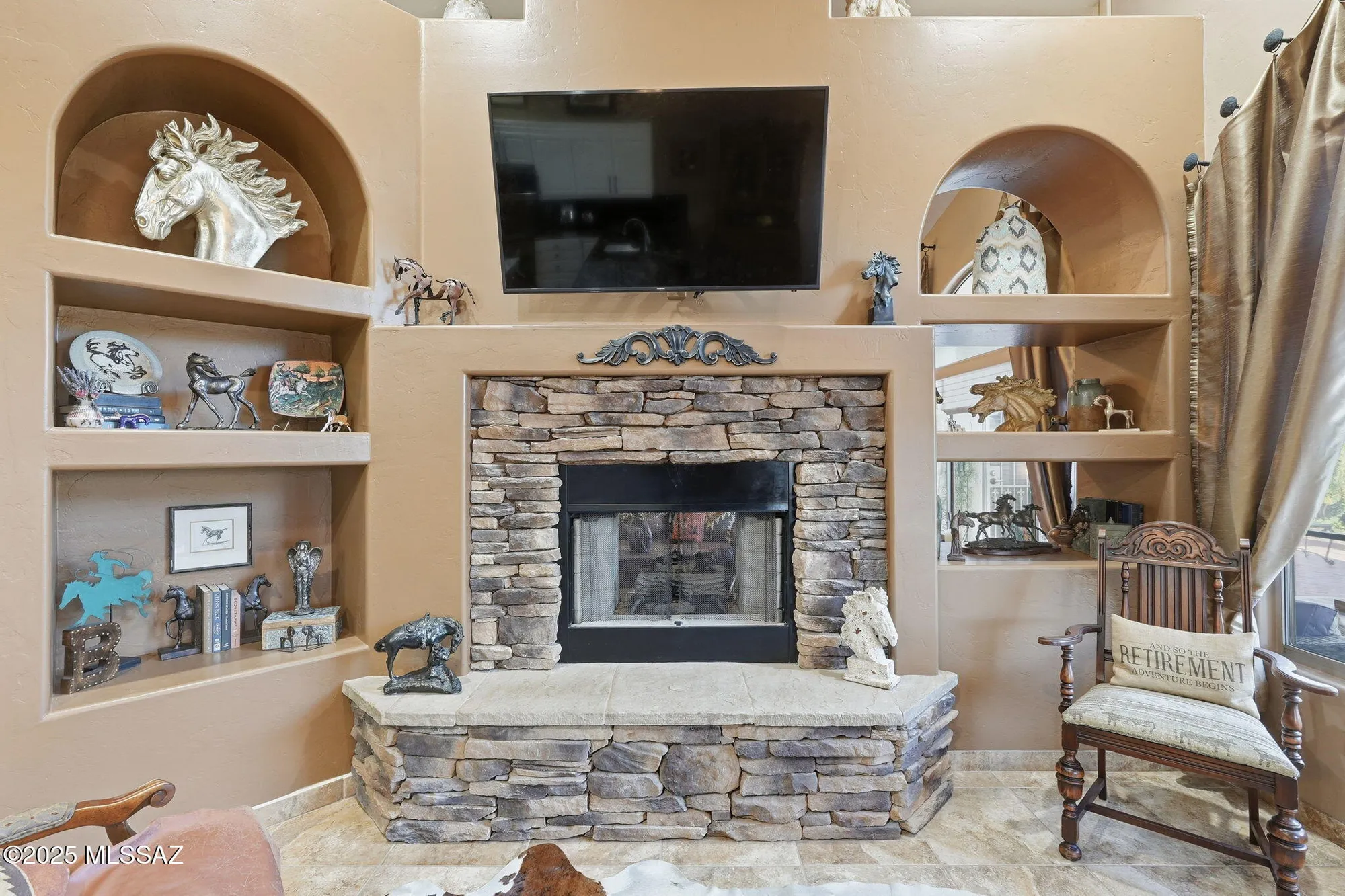 Property Slideshow image 15 of 49 | 3461 s abrego dr, Green Valley, AZ, 85614