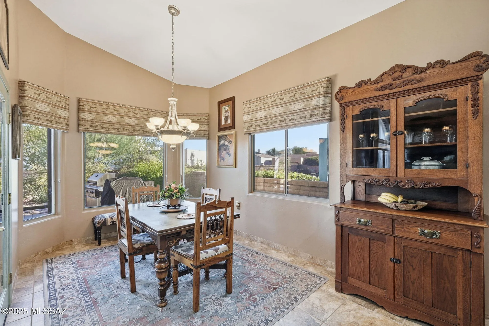 Property Slideshow image 22 of 49 | 3461 s abrego dr, Green Valley, AZ, 85614