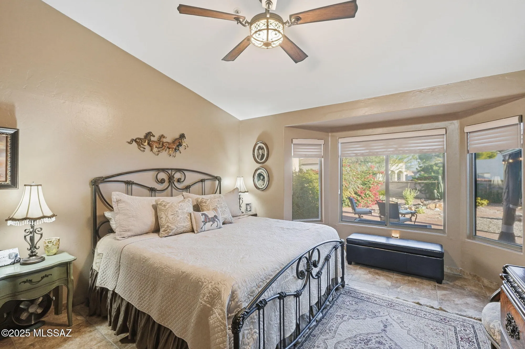 Property Slideshow image 28 of 49 | 3461 s abrego dr, Green Valley, AZ, 85614