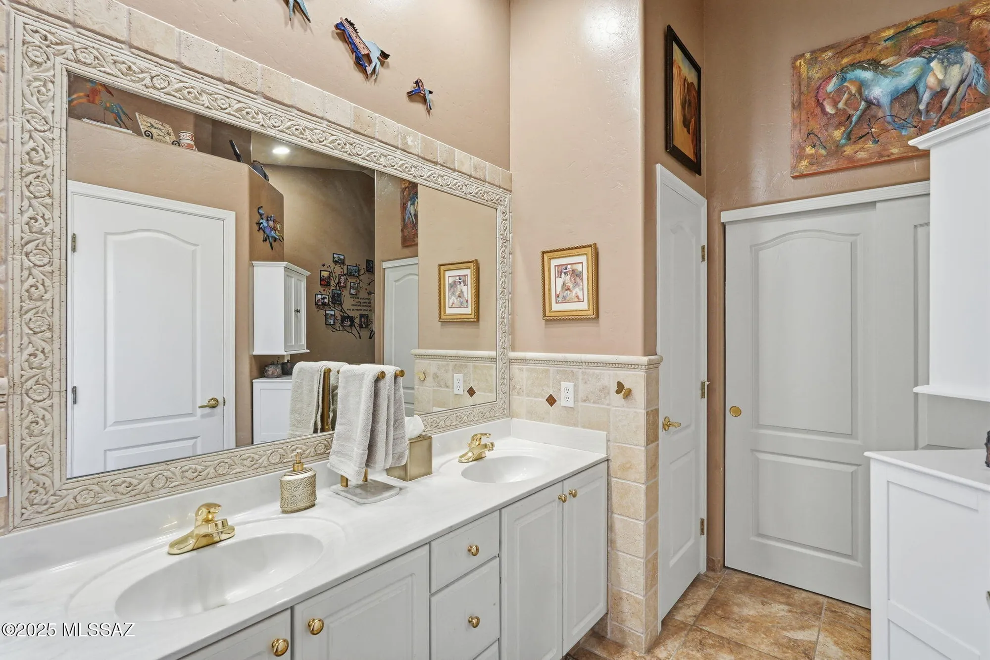 Property Slideshow image 32 of 49 | 3461 s abrego dr, Green Valley, AZ, 85614