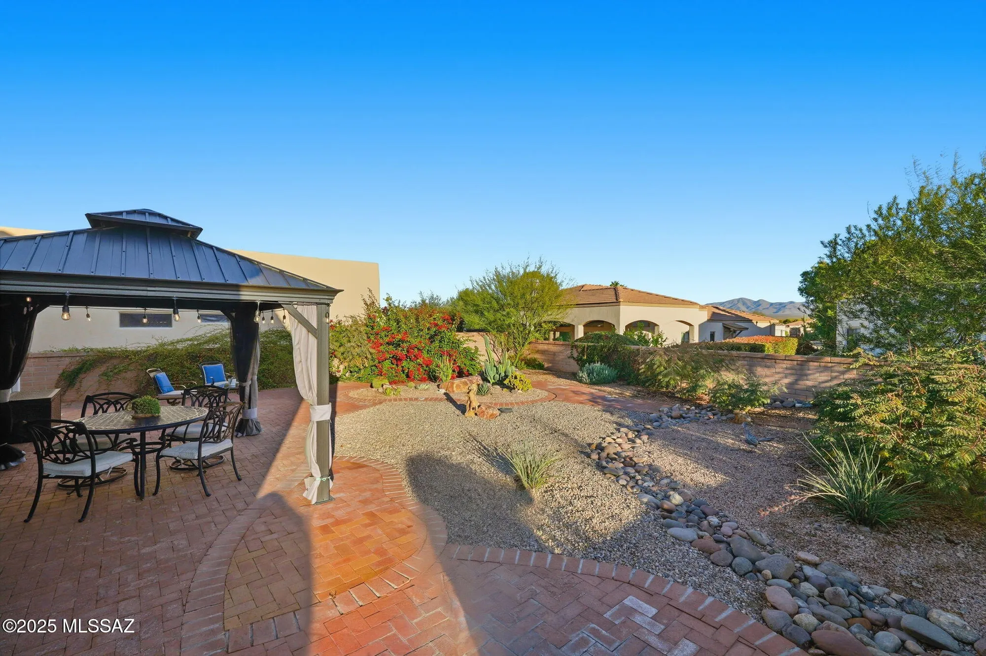 Property Slideshow image 42 of 49 | 3461 s abrego dr, Green Valley, AZ, 85614
