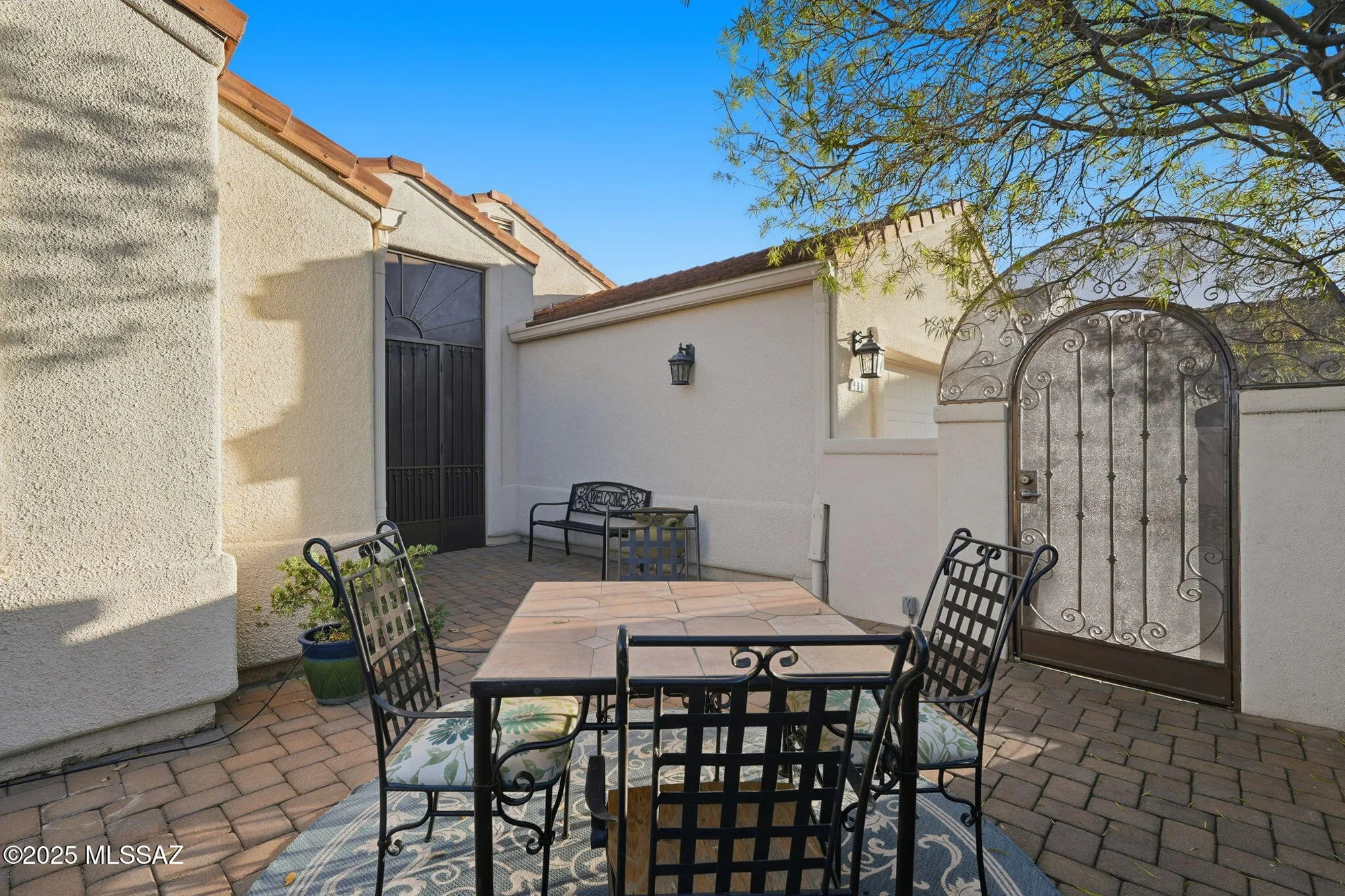 Property Slideshow image 6 of 49 | 3461 s abrego dr, Green Valley, AZ, 85614