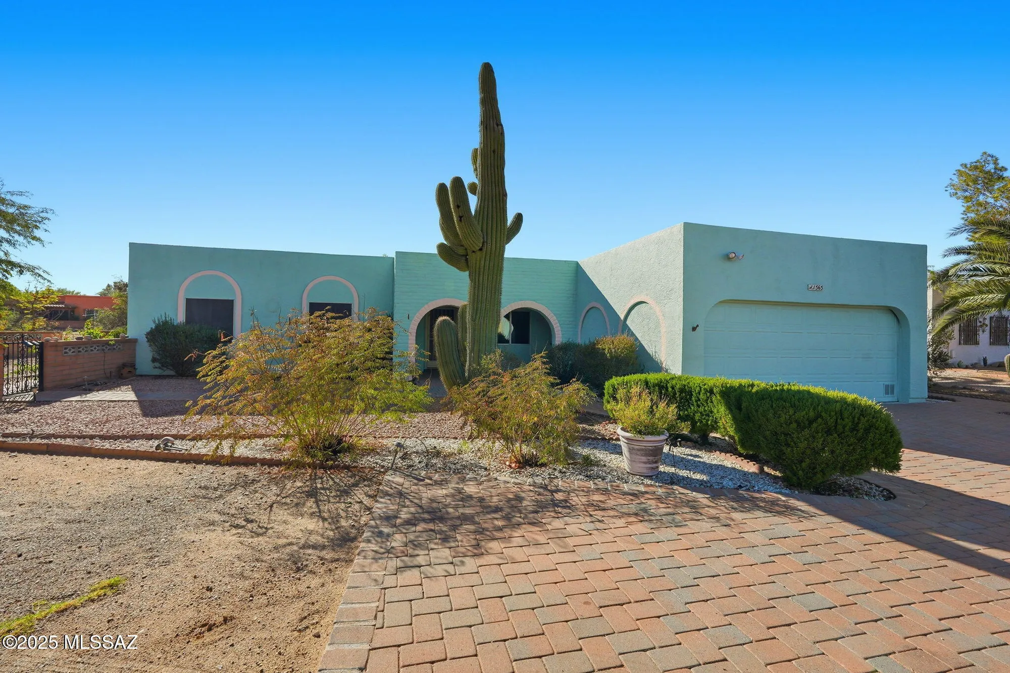 Property Slideshow image 2 of 52 | 1565 n paseo cerca, Green Valley, AZ, 85614