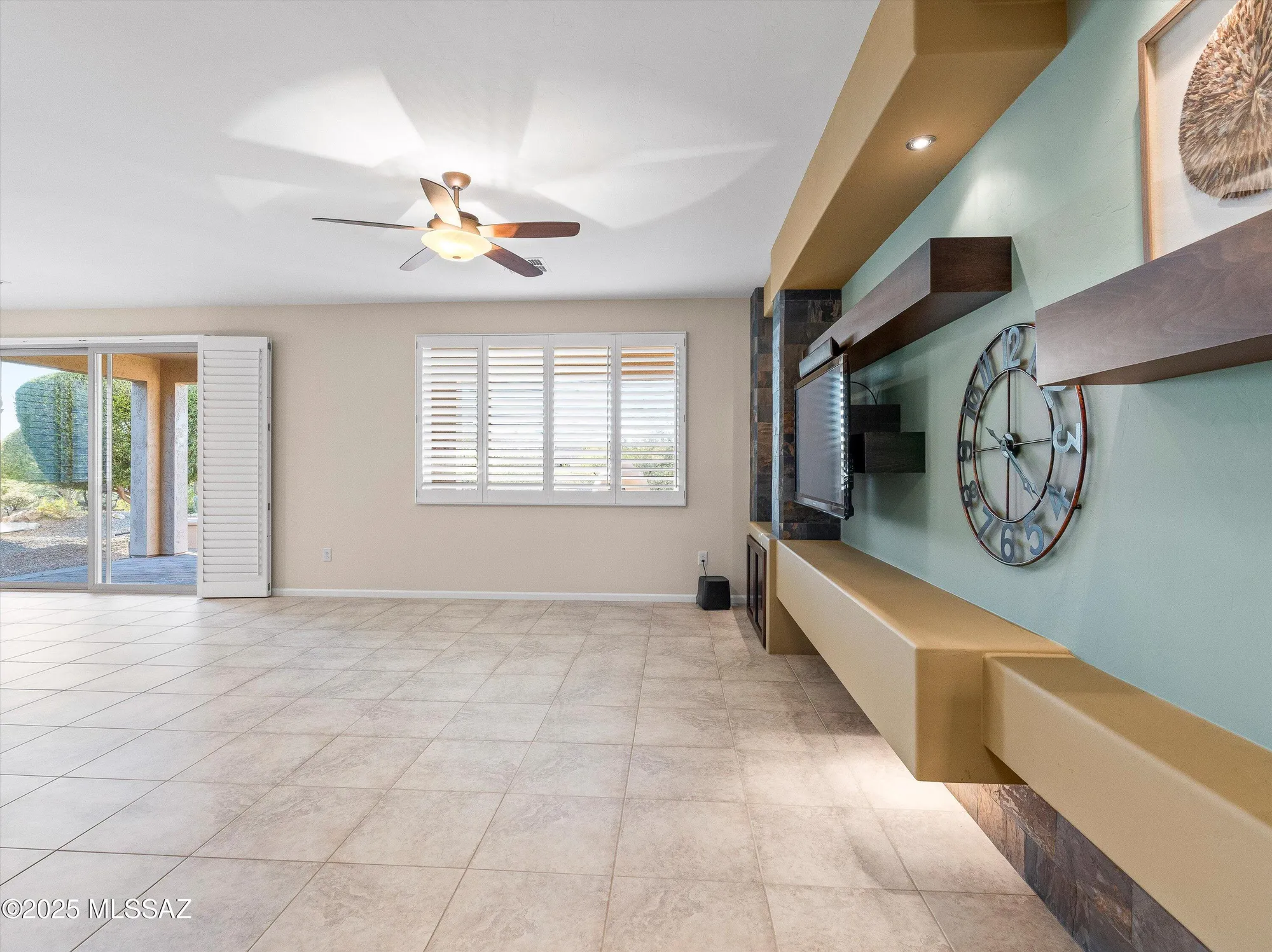 Property Slideshow image 18 of 51 | 60368 e arroyo vista dr, Oracle, AZ, 85623