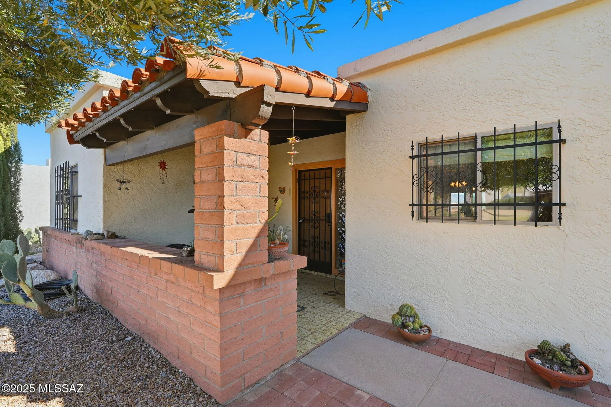 Property Slideshow image 10 of 35 | 1985 s san vincent dr, Green Valley, AZ, 85614