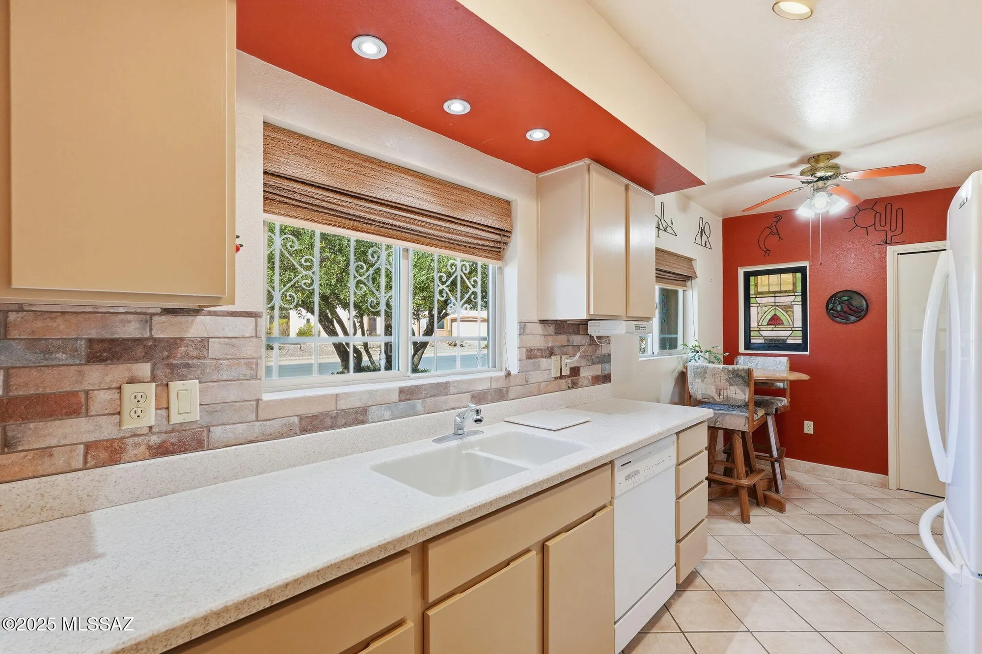 Property Slideshow image 15 of 35 | 1985 s san vincent dr, Green Valley, AZ, 85614