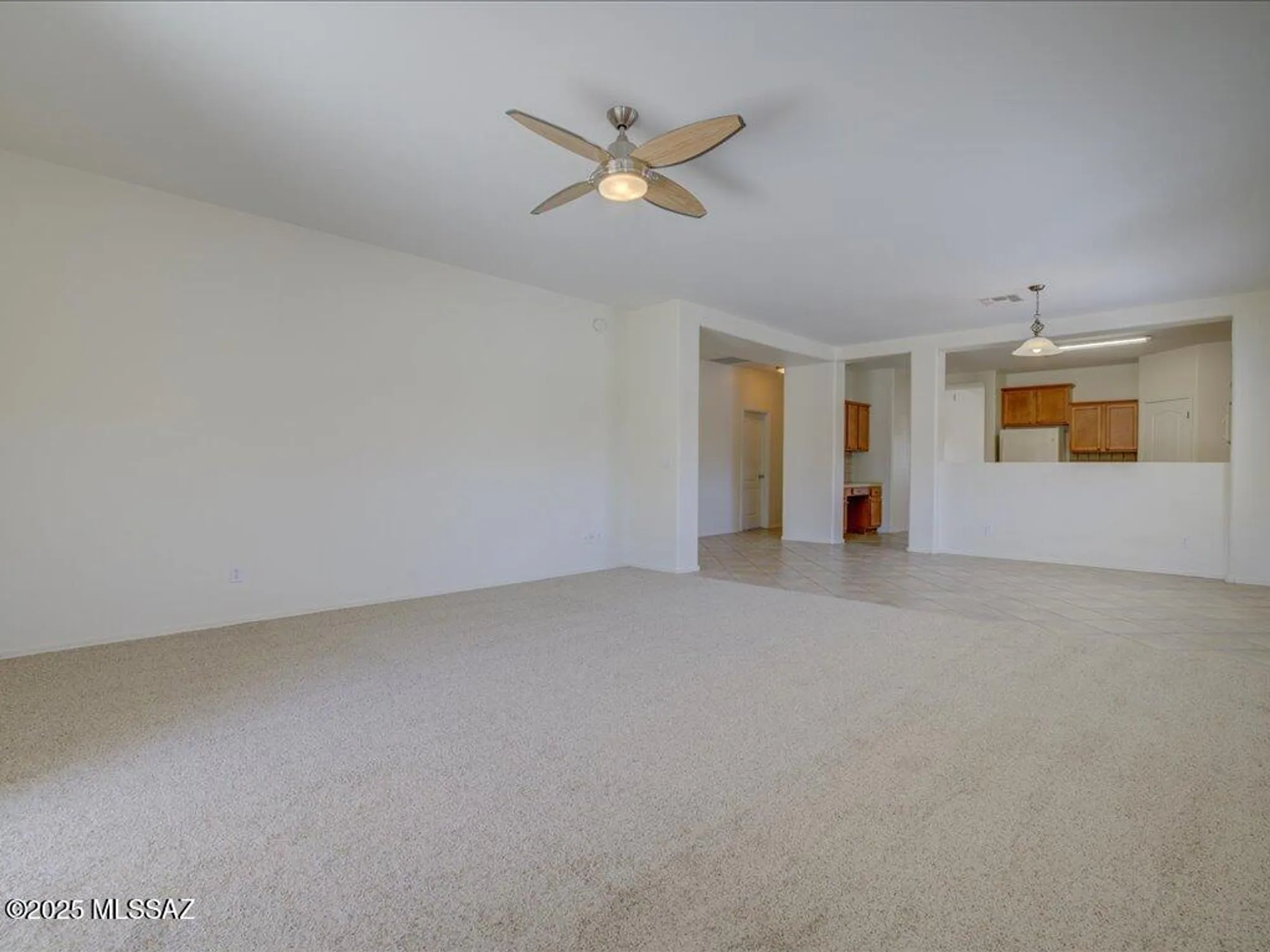 Property Slideshow image 13 of 29 | 1265 w via cerro colorado, Sahuarita, AZ, 85629
