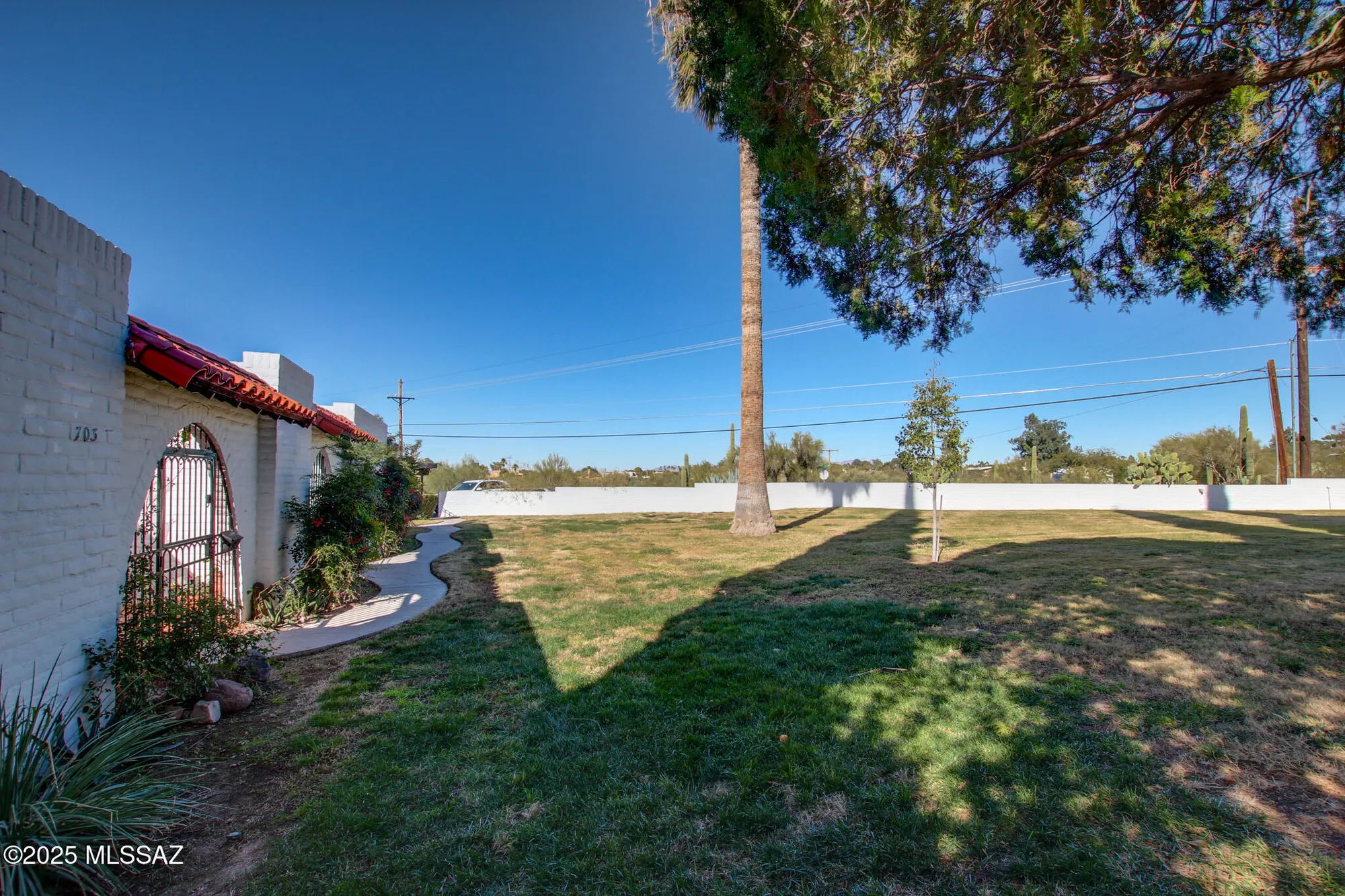 Property Slideshow image 37 of 44 | 703 w las lomitas rd, Tucson, AZ, 85704
