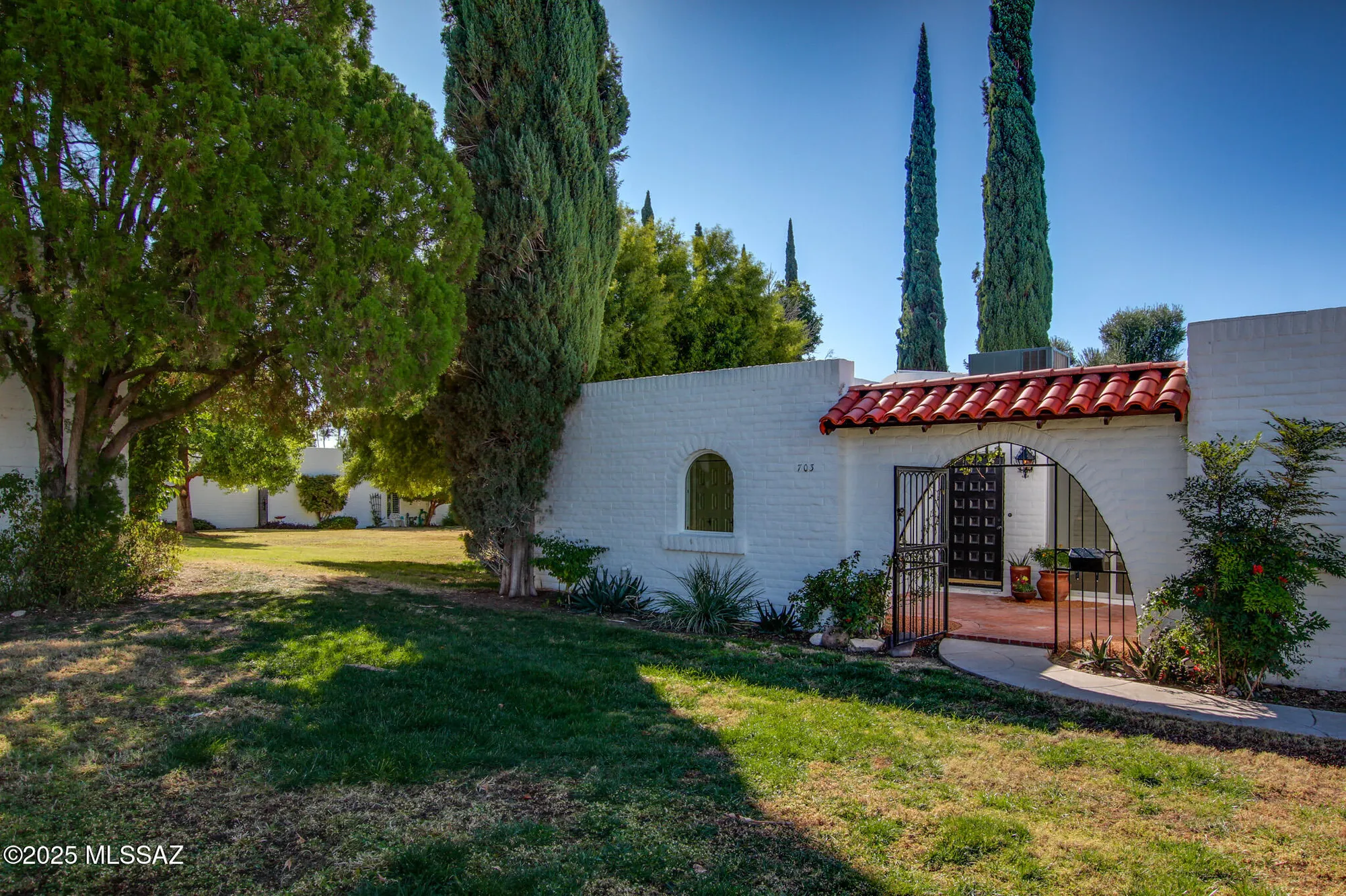 Property Slideshow image 28 of 44 | 703 w las lomitas rd, Tucson, AZ, 85704