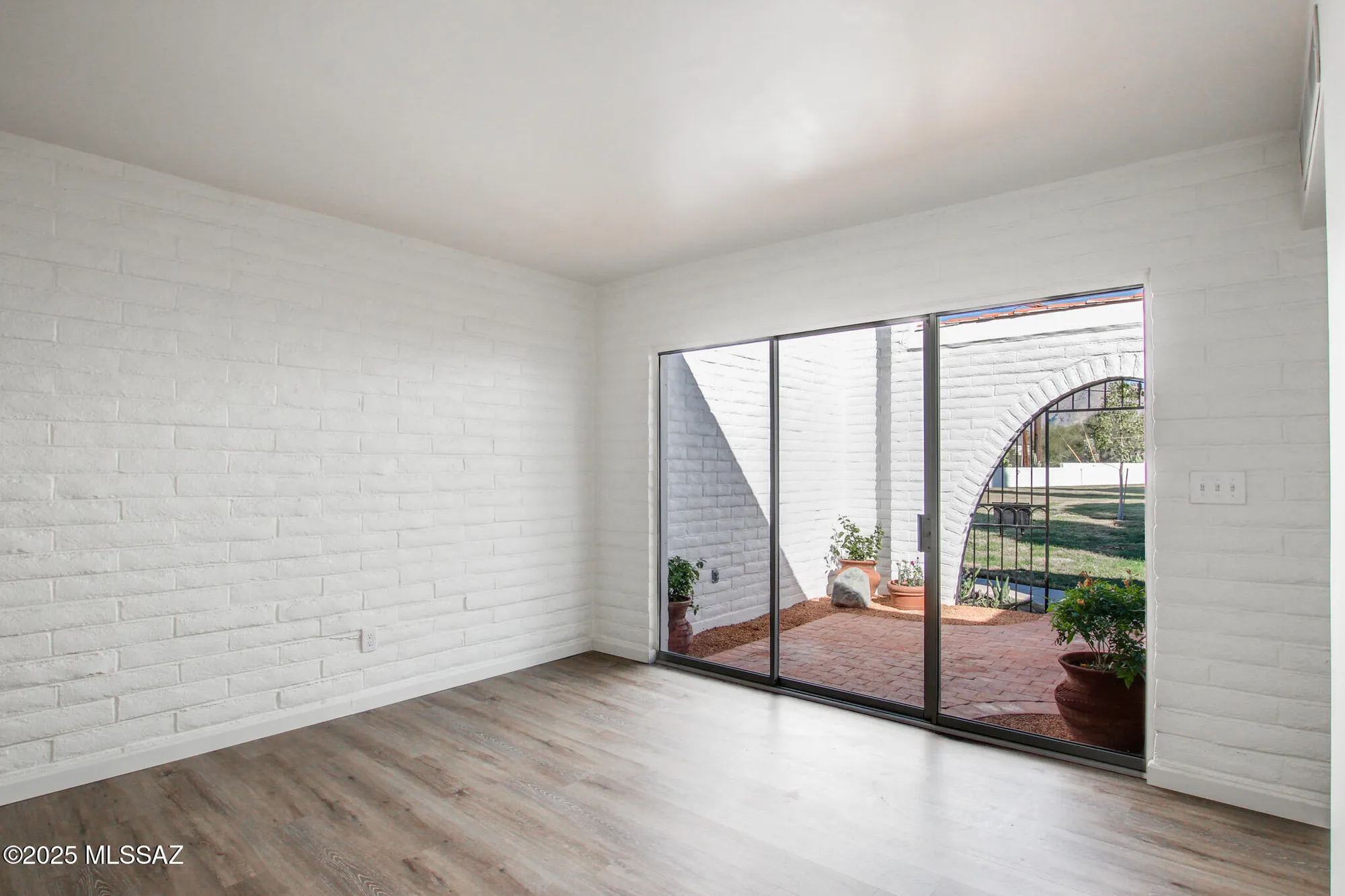 Property Slideshow image 17 of 44 | 703 w las lomitas rd, Tucson, AZ, 85704